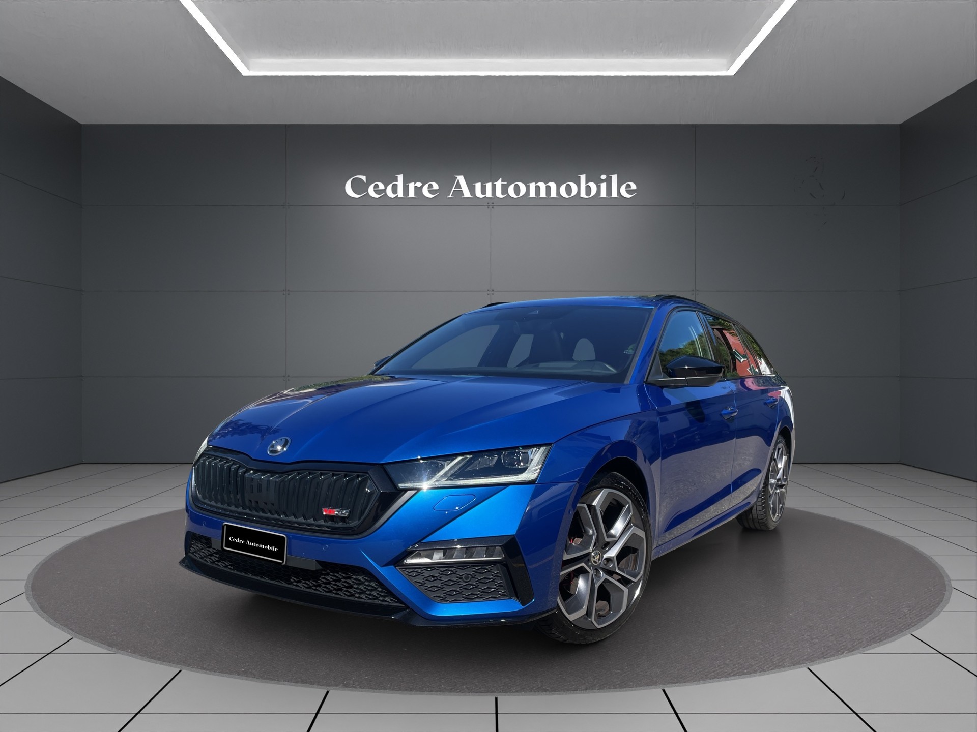 SKODA Octavia Combi 2.0 TDI DSG RS 4x4-image-1