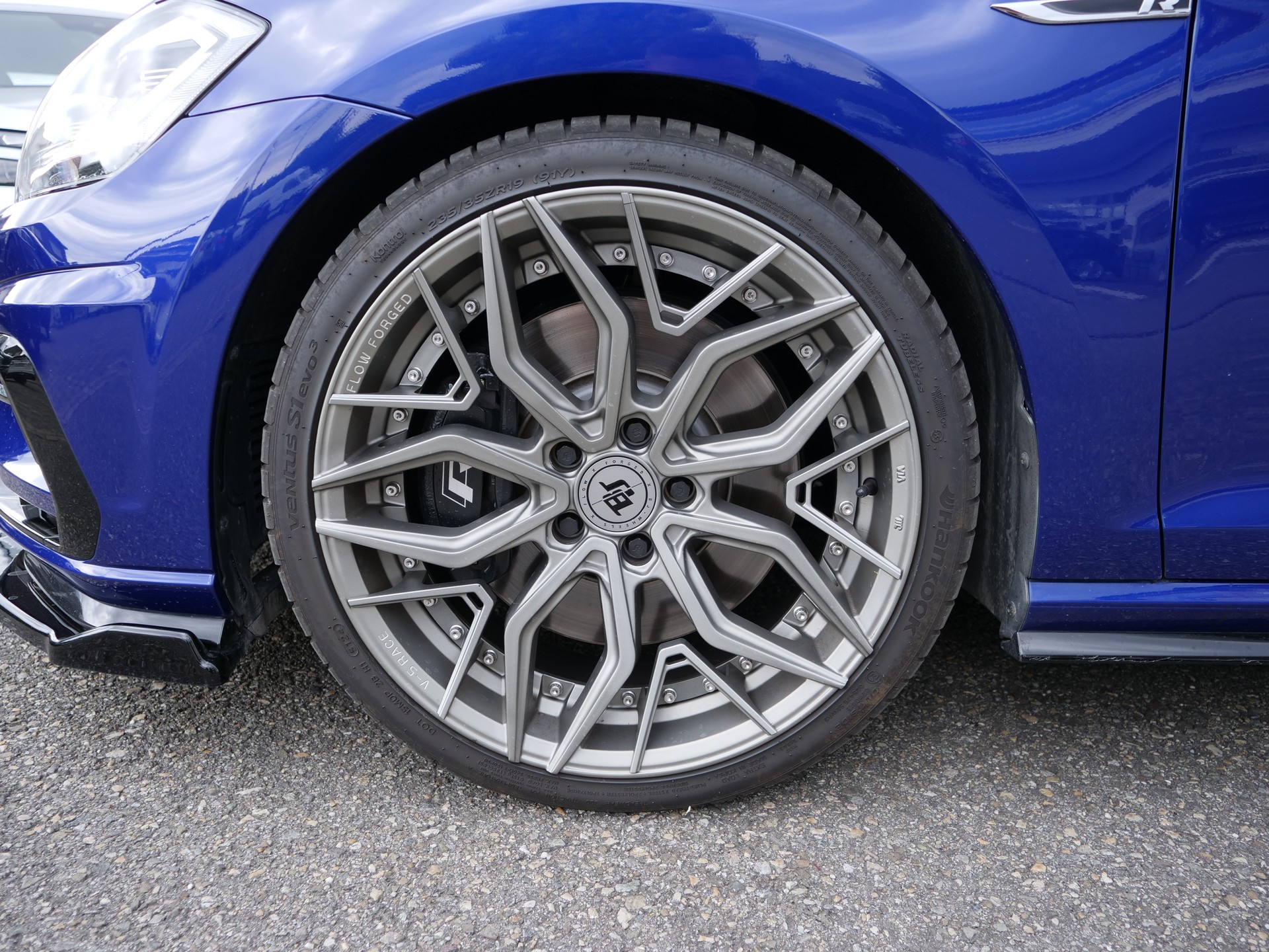 VW Golf 2.0 TSI R 4Motion DSG-image-18