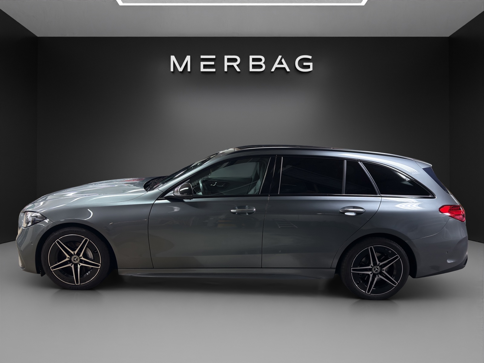 MERCEDES-BENZ C 220 d T 4M Swiss Star-image-1
