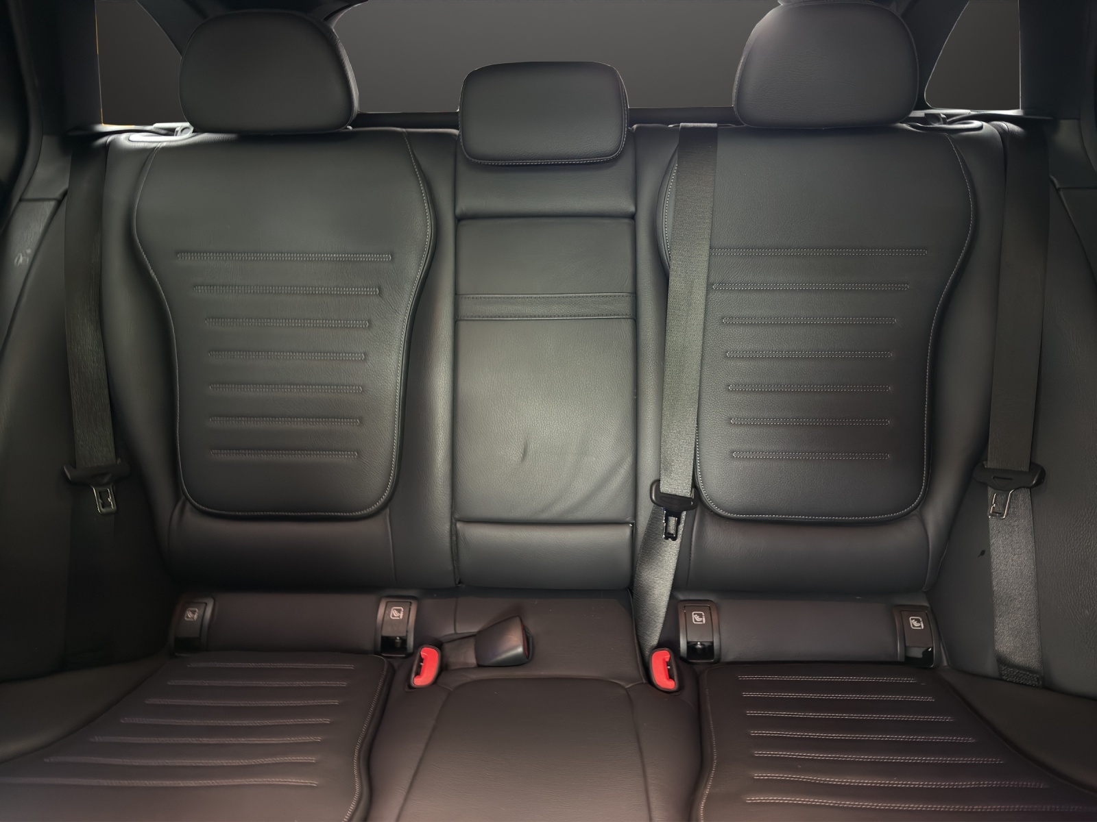 MERCEDES-BENZ C 220 d T 4M Swiss Star-image-14