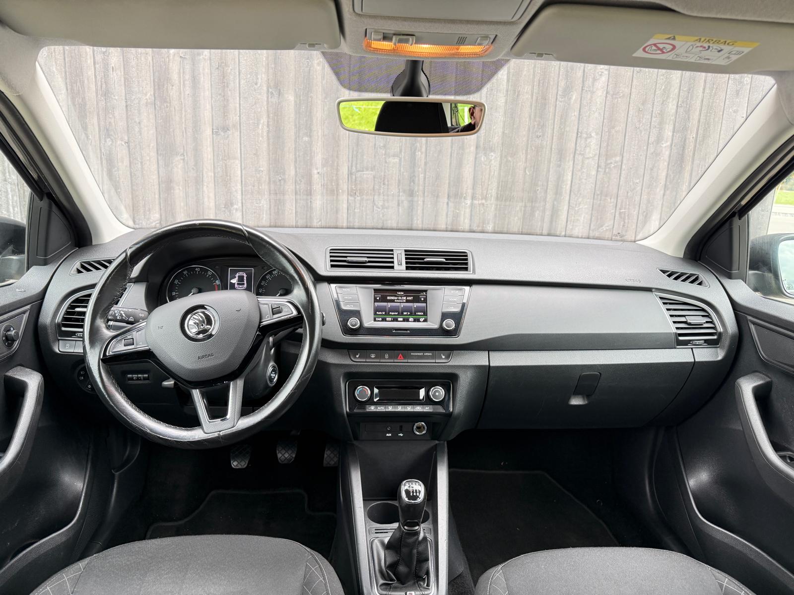 SKODA Fabia 1.2 TSI Style-image-5