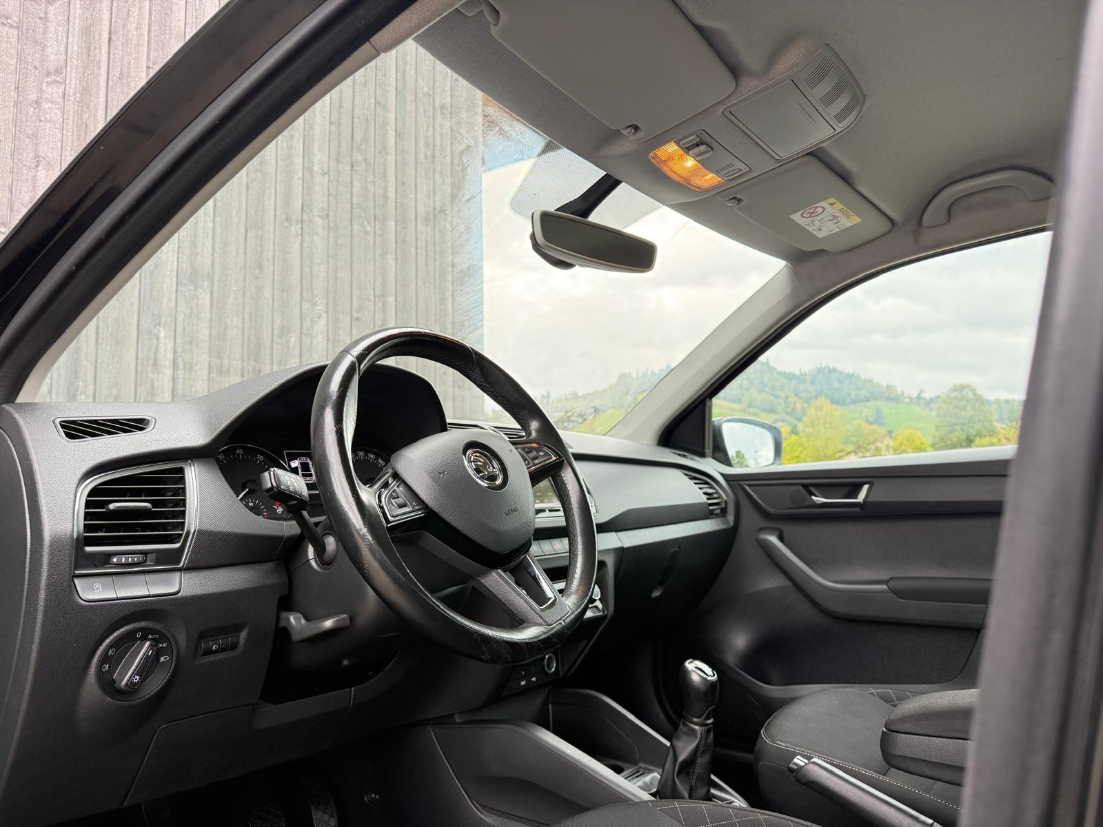 SKODA Fabia 1.2 TSI Style-image-4