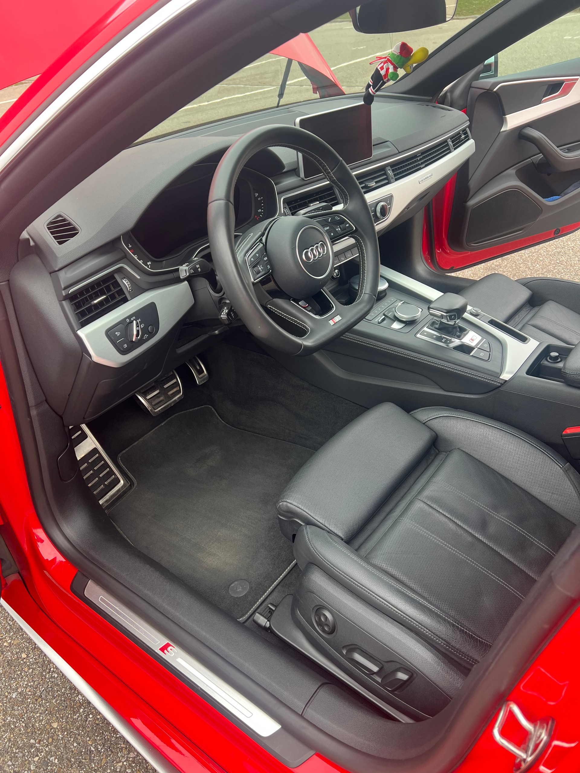 AUDI 3.0 V6 TFSI quattro T-Tronic-image-5