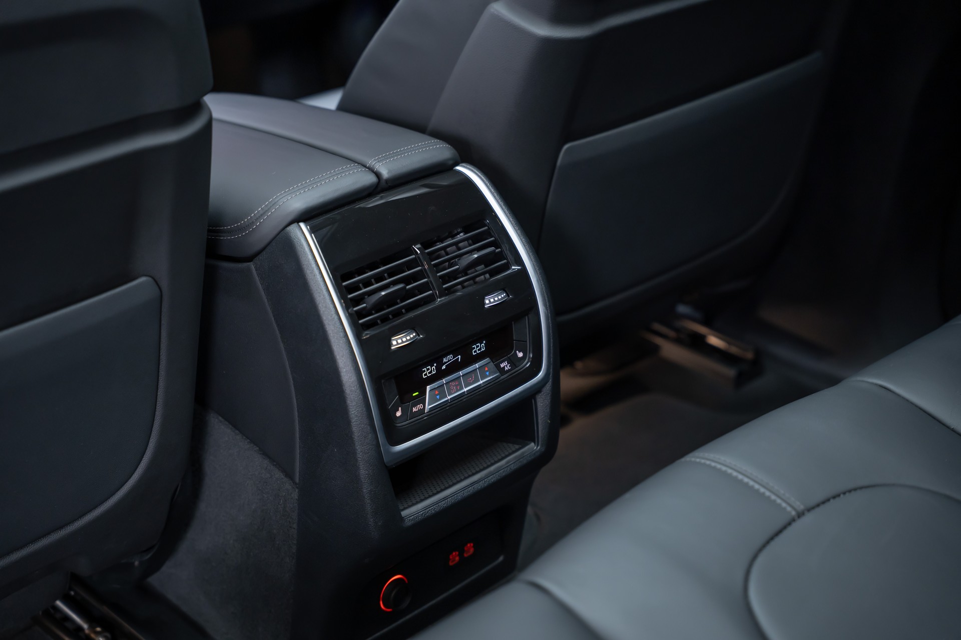 BMW X5 M60i xDrive M Sport Pro / Panorama / 360°Kamera / AHK-image-29