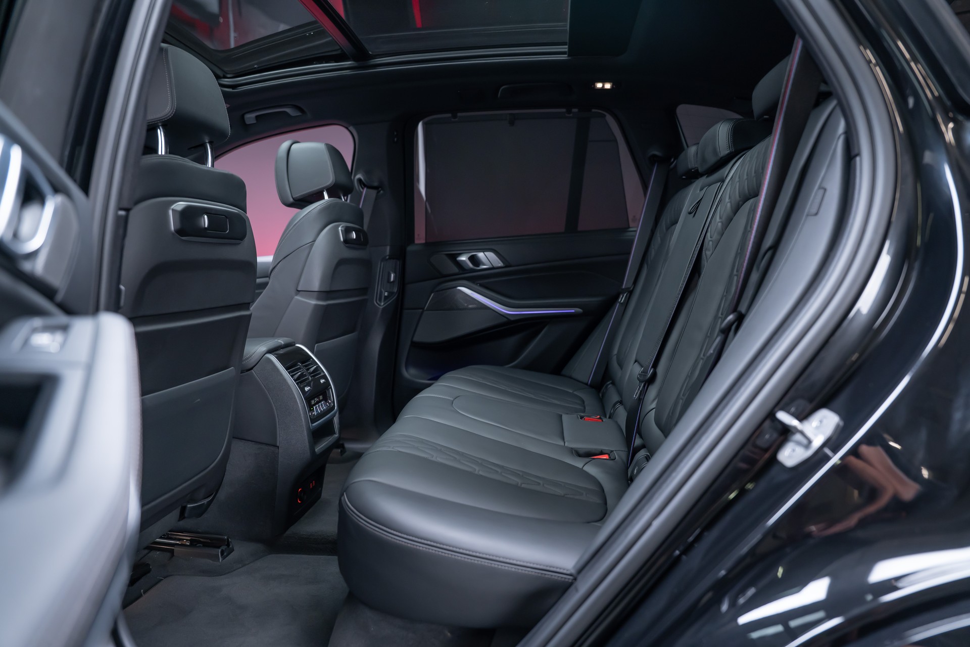 BMW X5 M60i xDrive M Sport Pro / Panorama / 360°Kamera / AHK-image-27