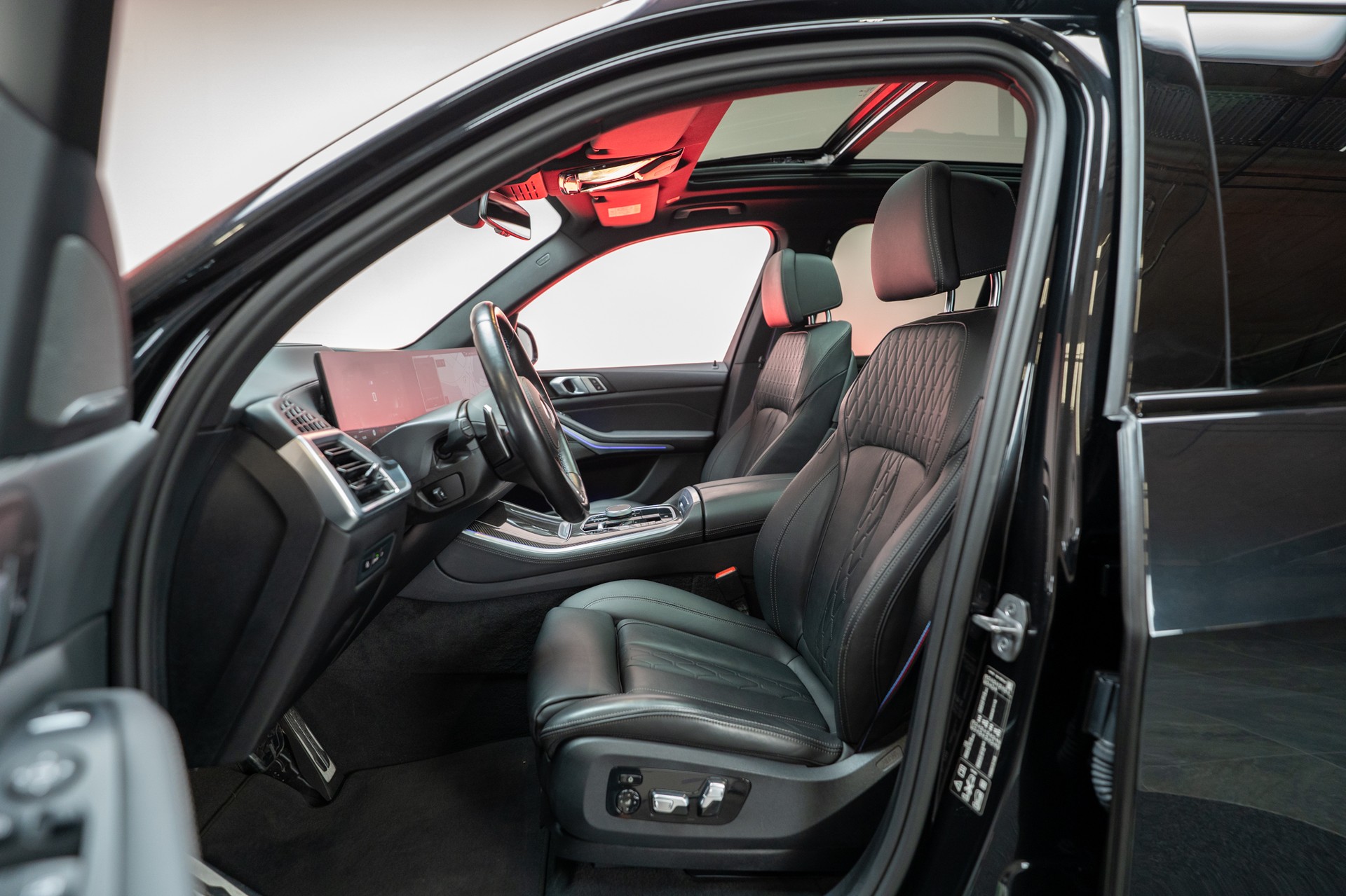 BMW X5 M60i xDrive M Sport Pro / Panorama / 360°Kamera / AHK-image-9