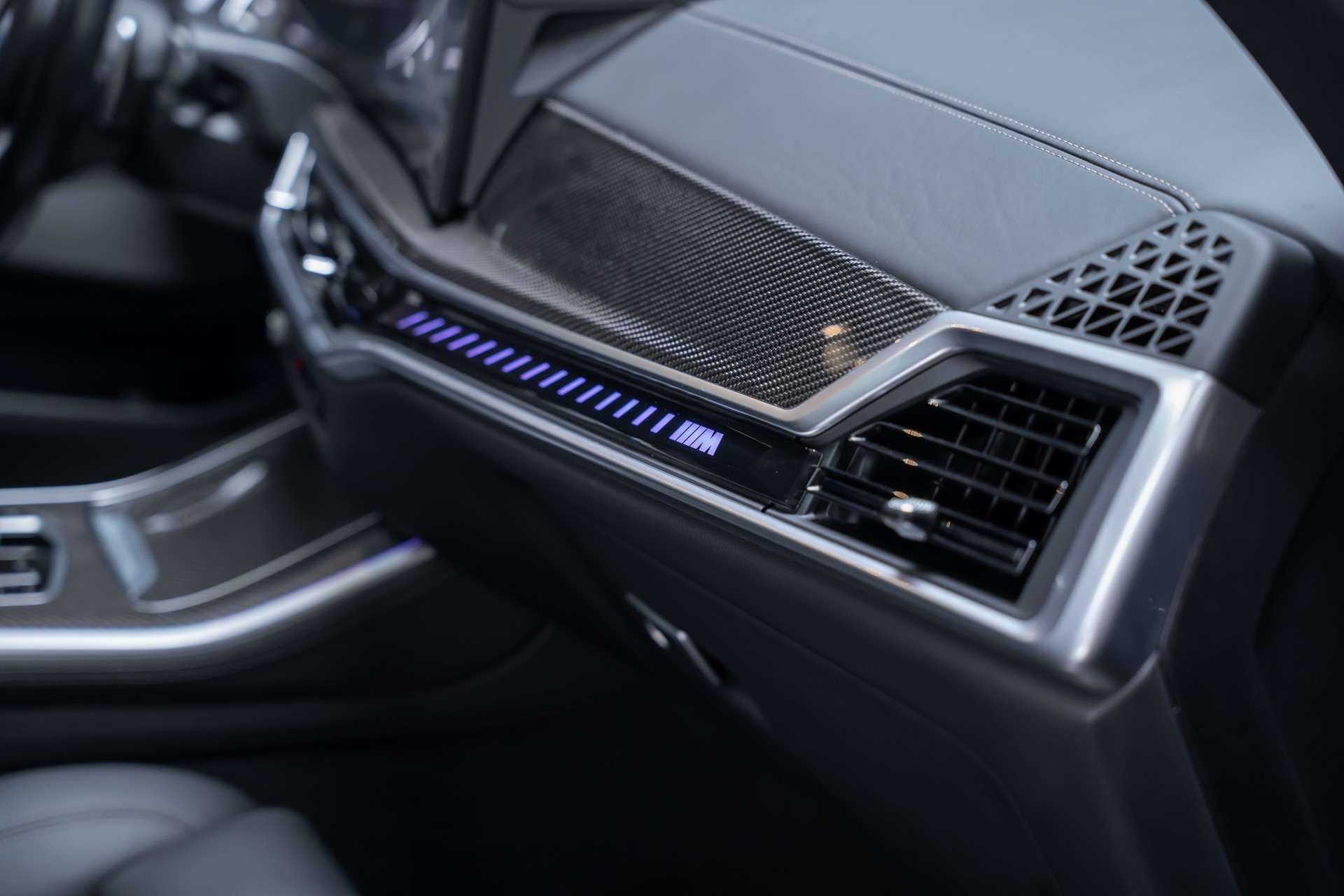 BMW X5 M60i xDrive M Sport Pro / Panorama / 360°Kamera / AHK-image-34