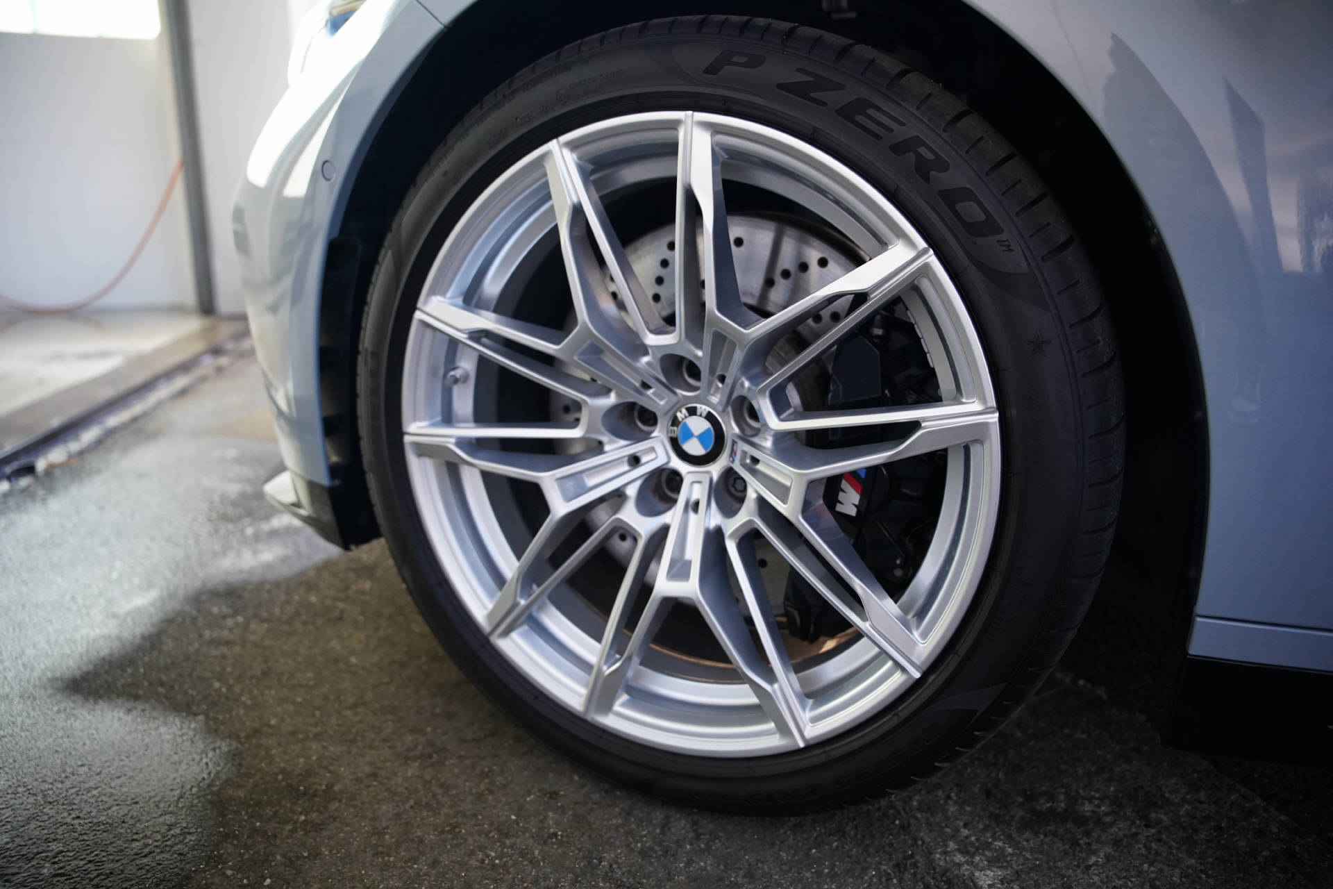 BMW M4 Cabrio Competition M xDrive LCI-image-5