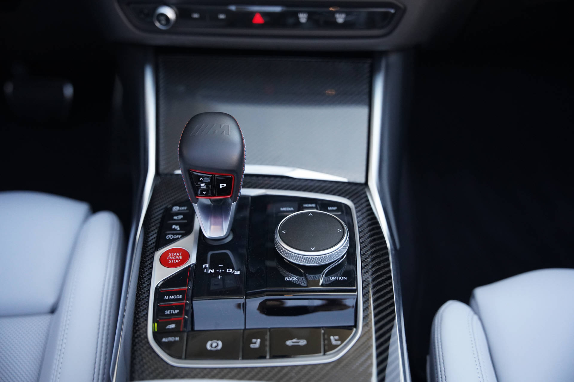 BMW M4 Cabrio Competition M xDrive LCI-image-13