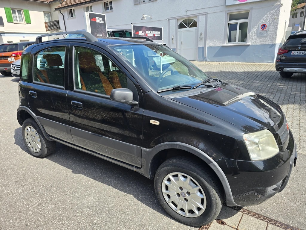 FIAT Panda 1.3 16V JTD Climbing 4x4-image-5