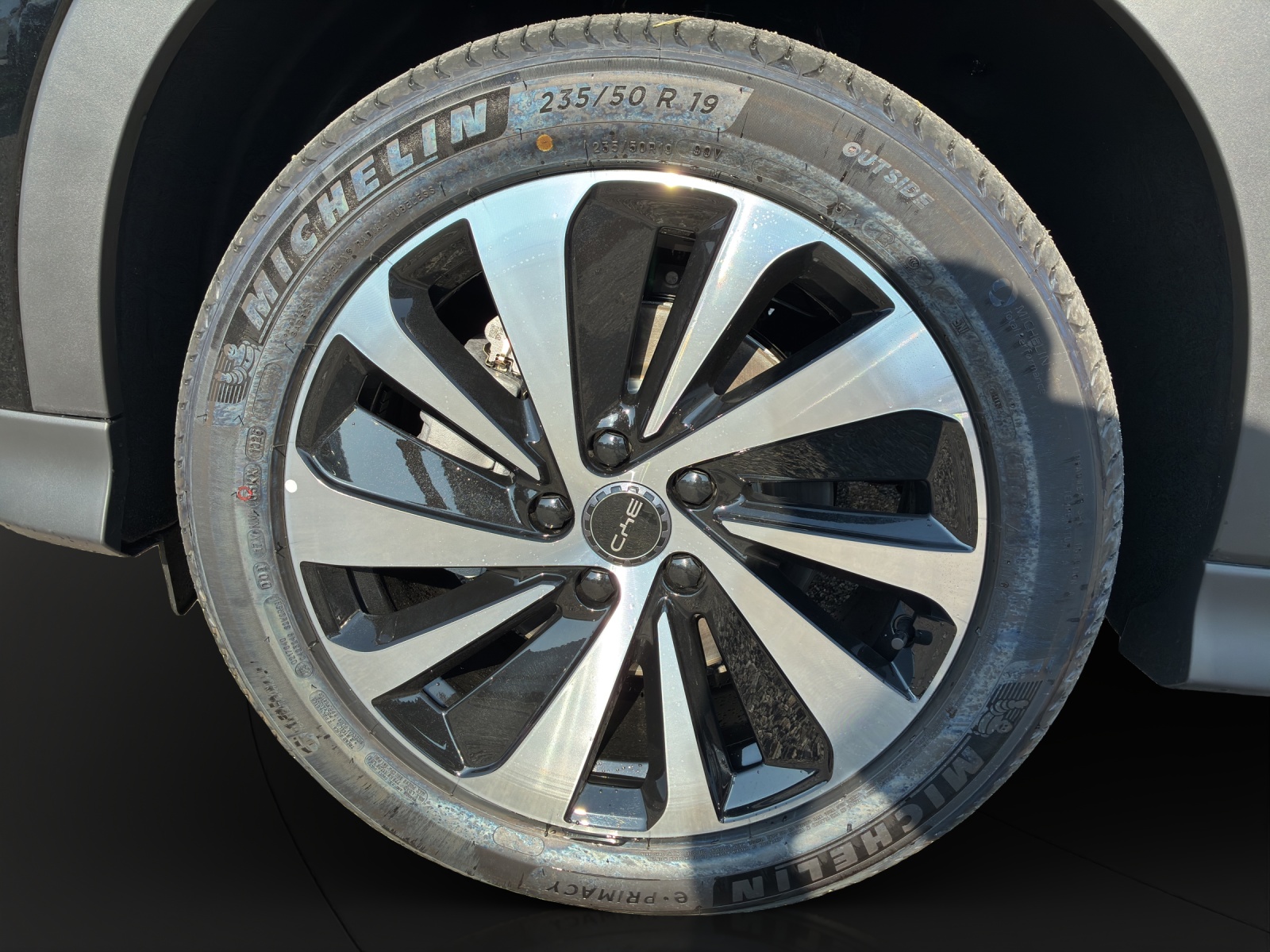 BYD Seal U DM-i Design AWD-image-12
