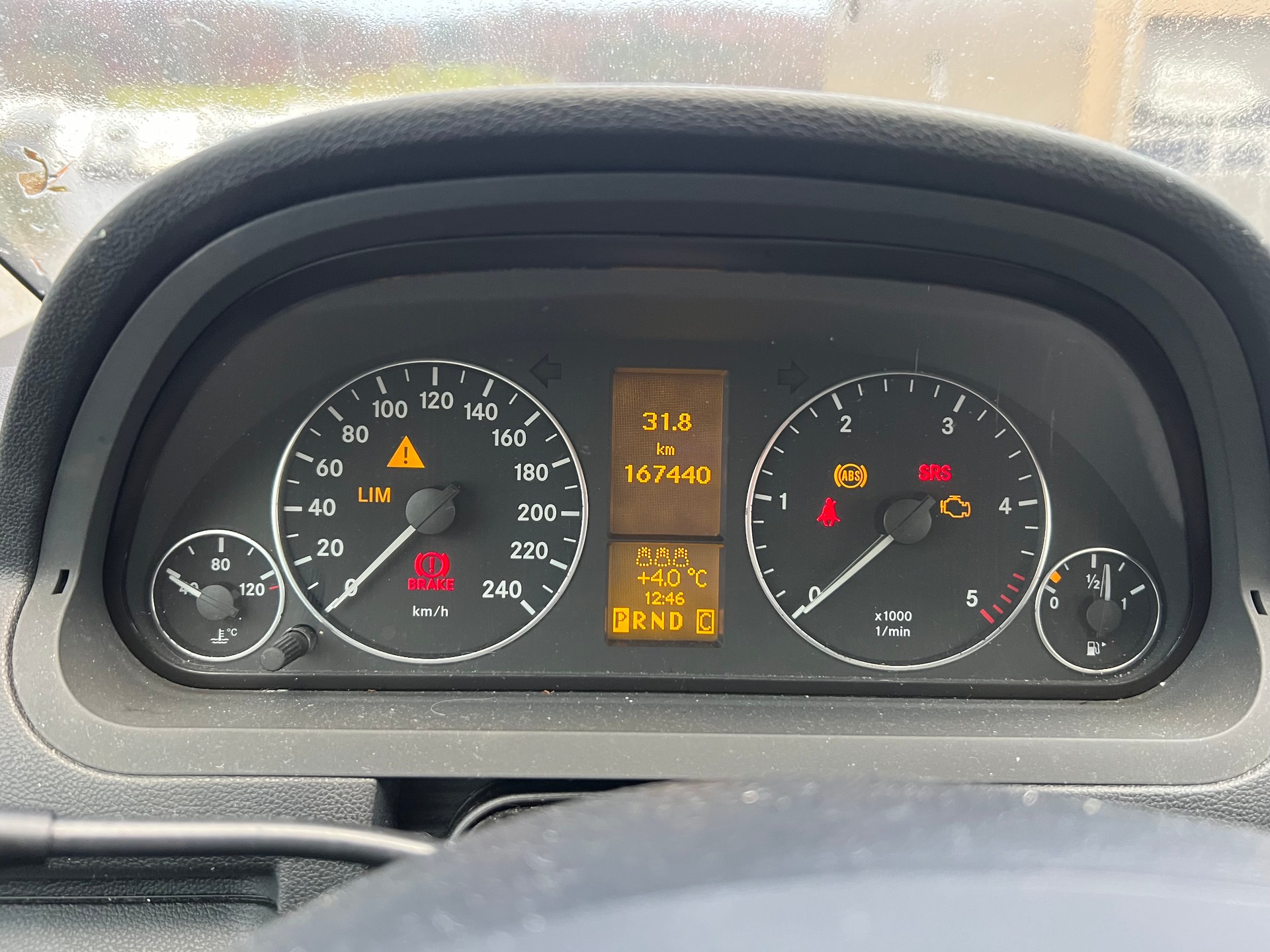 MERCEDES-BENZ A 160 CDI Avantgarde-image-10