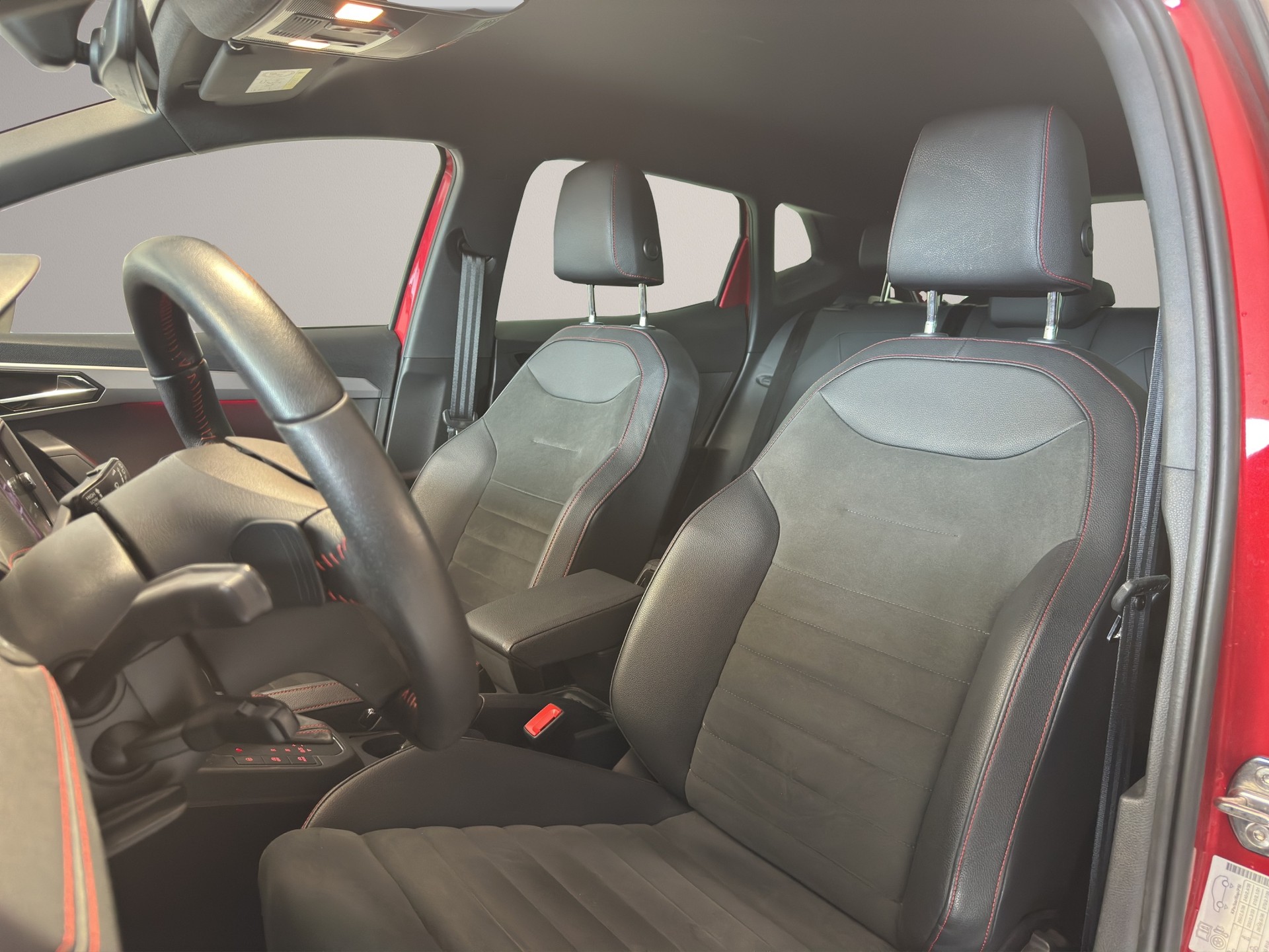 SEAT Ibiza 1.0 EcoTSI Hola FR DSG-image-7