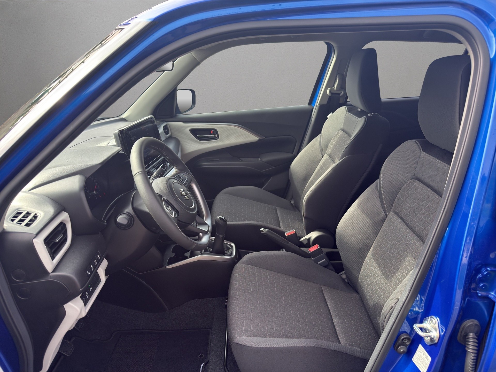SUZUKI Swift 1.2 Piz Sulai Hybrid Top 4x4-image-4