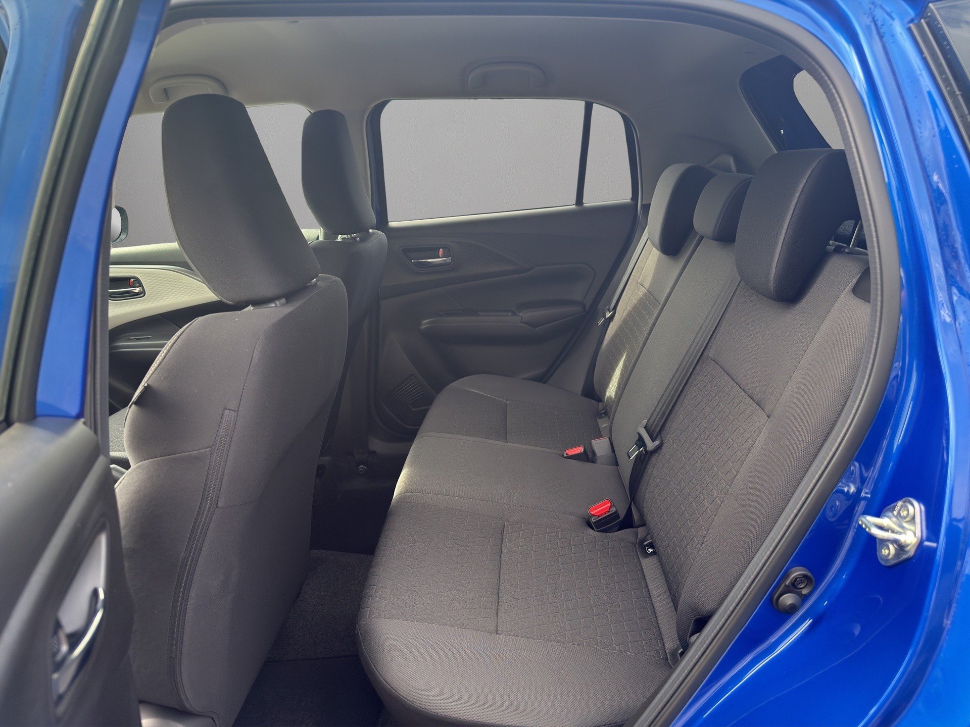 SUZUKI Swift 1.2 Piz Sulai Hybrid Top 4x4-image-5