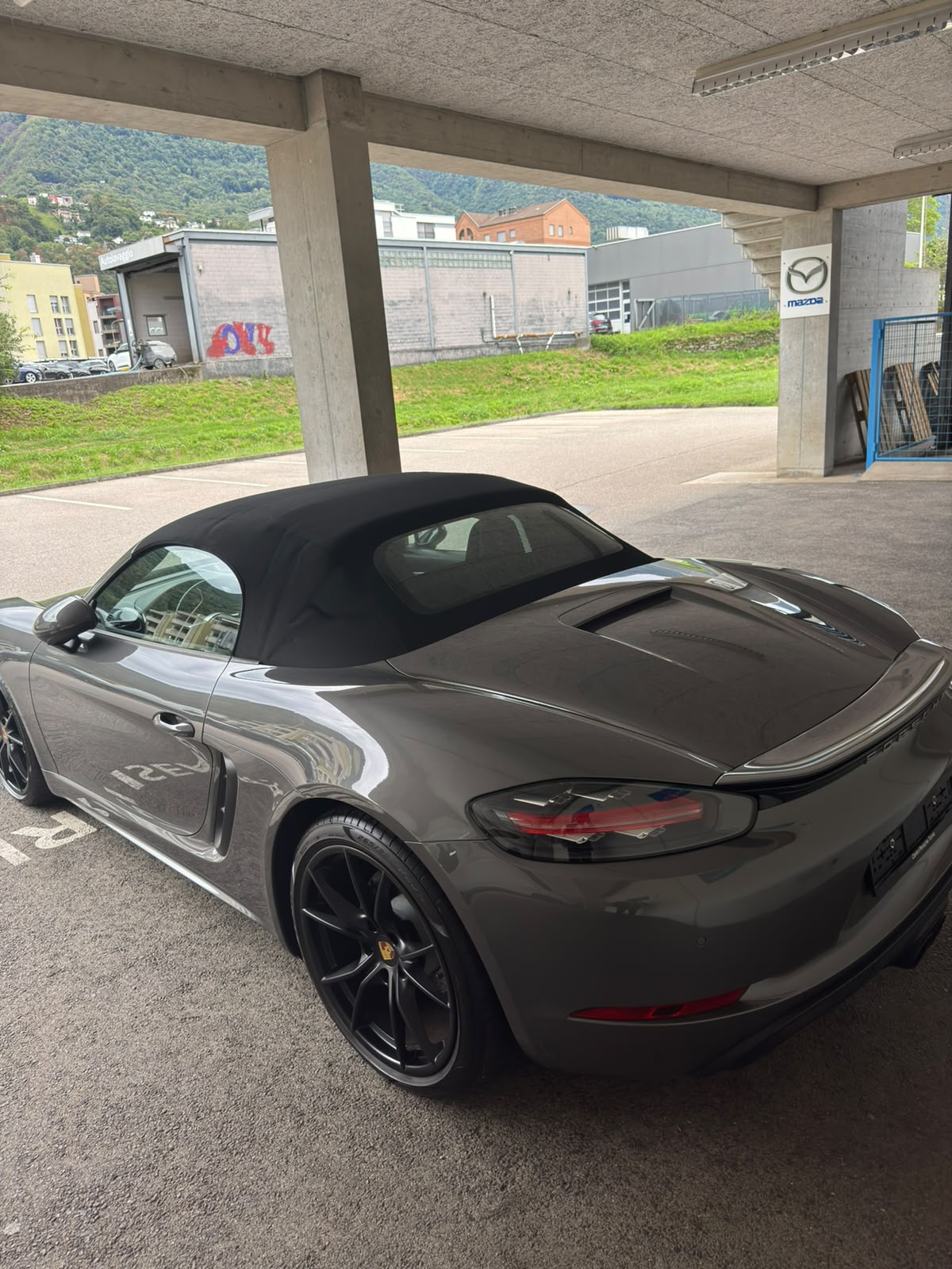 PORSCHE 718 Boxster 2.0 PDK-image-2