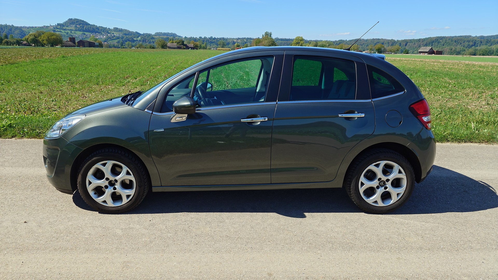CITROEN C3 1.6i 16V Exclusive Automatic-image-1