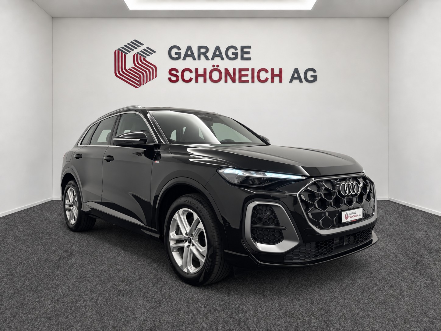 AUDI Q5 SUV 2.0 TDI quattro S-Tronic-image-2