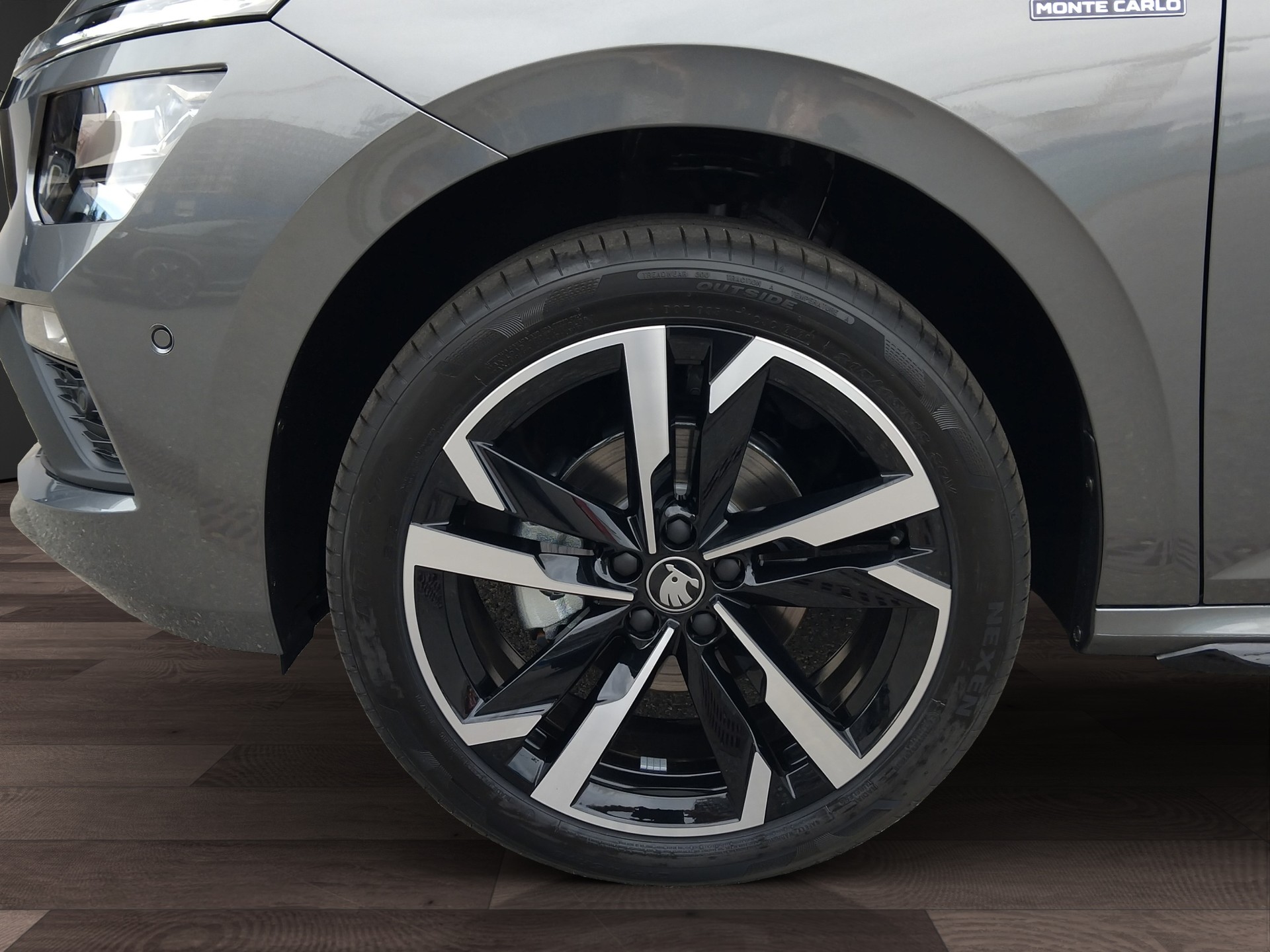SKODA Kamiq 1.5 TSI Monte Carlo DSG-image-15