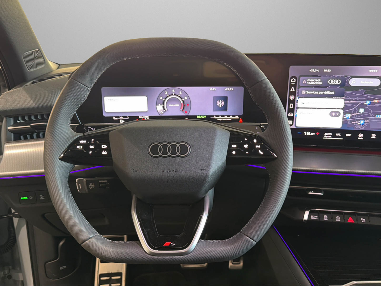 AUDI Q3 SUV 110 kW TFSI S tronic-image-7