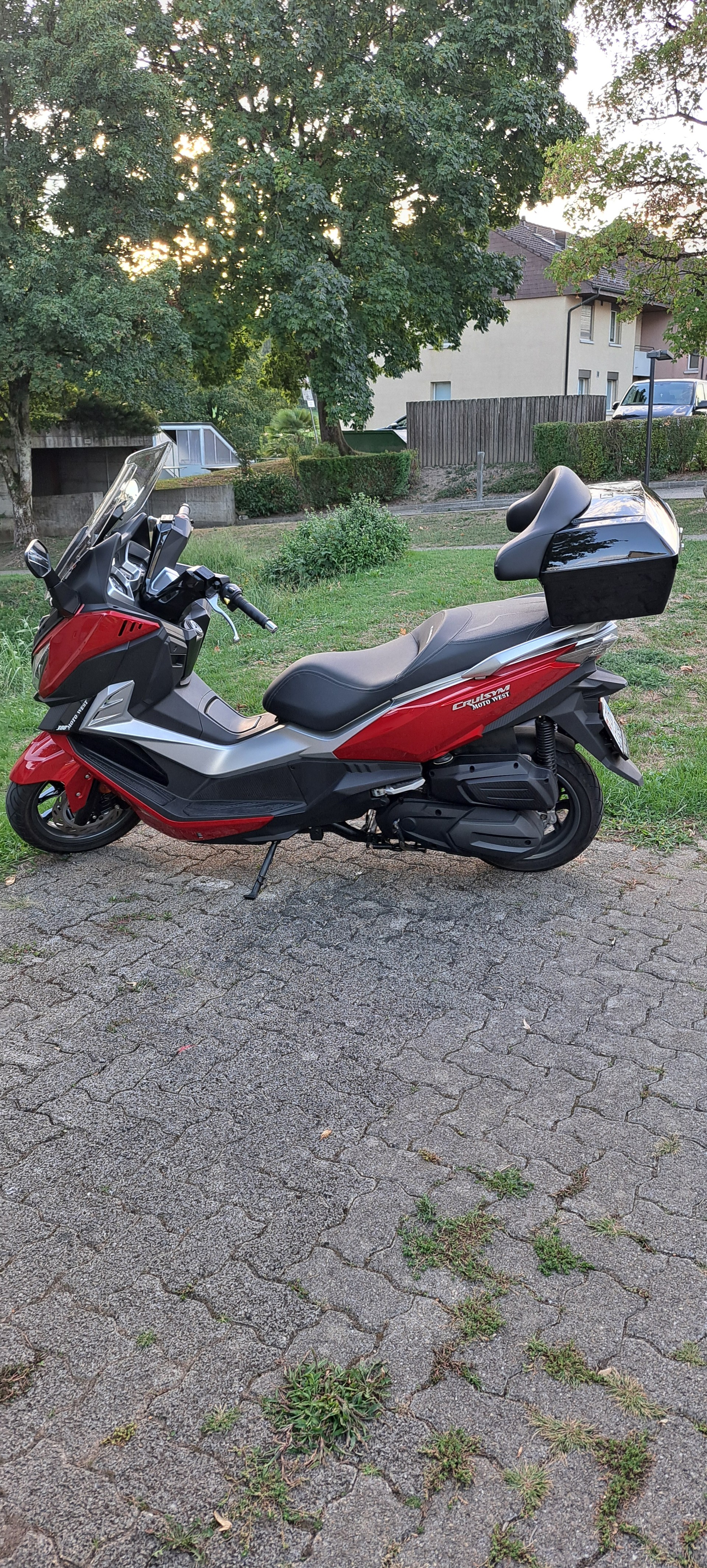 SYM Cruisym 300 i ABS