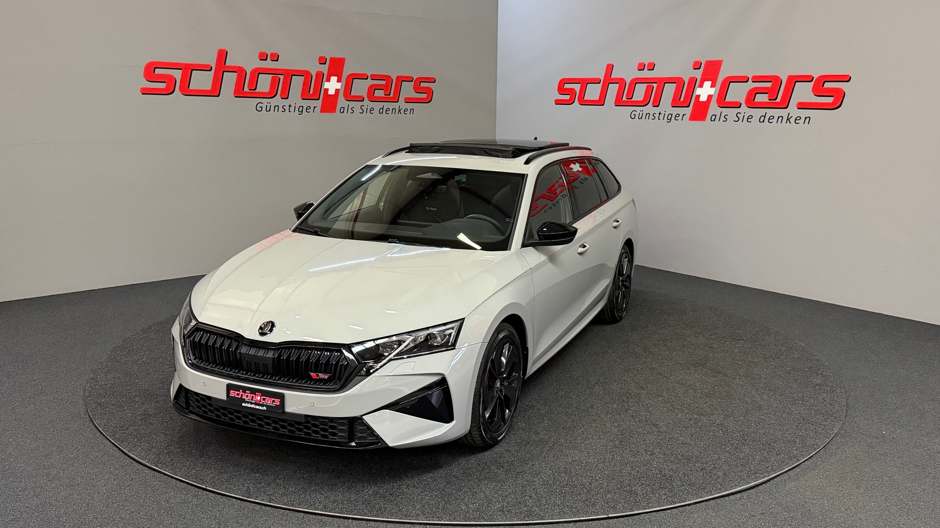 SKODA Octavia Combi 2.0 TSI DSG RS-image-1