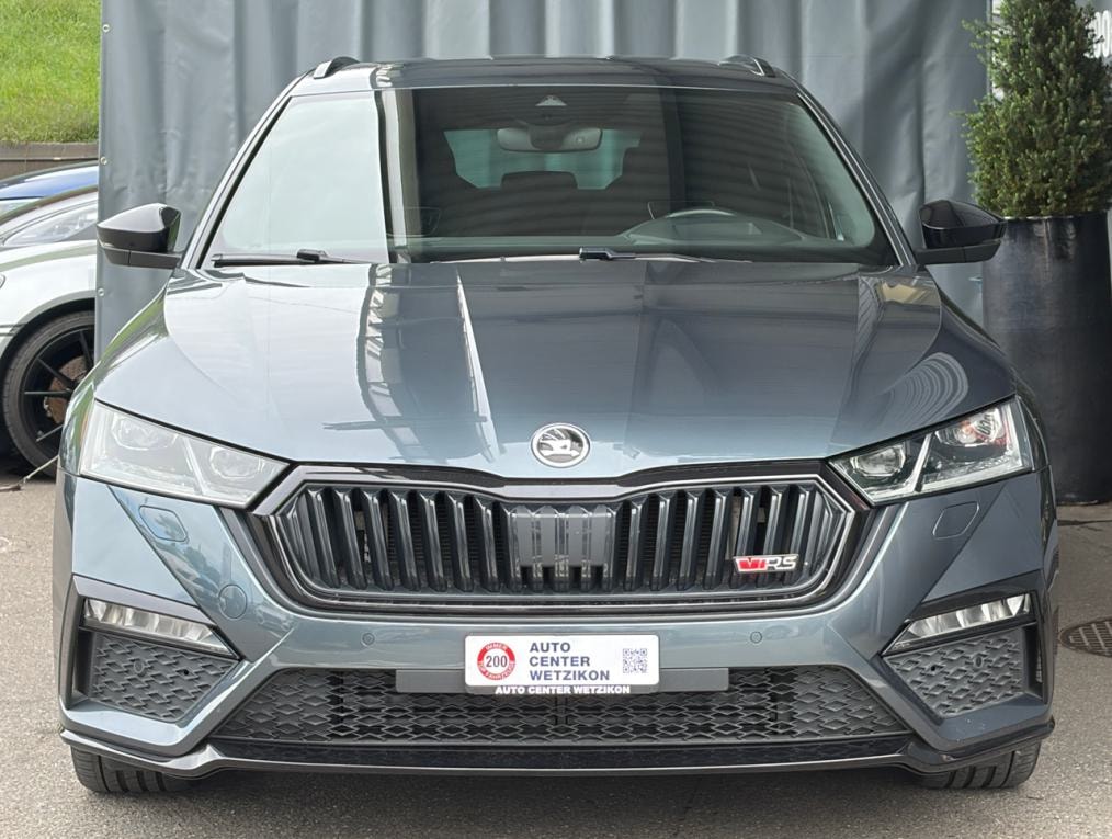 SKODA Octavia Combi 2.0 TDI DSG RS 4x4-image-0