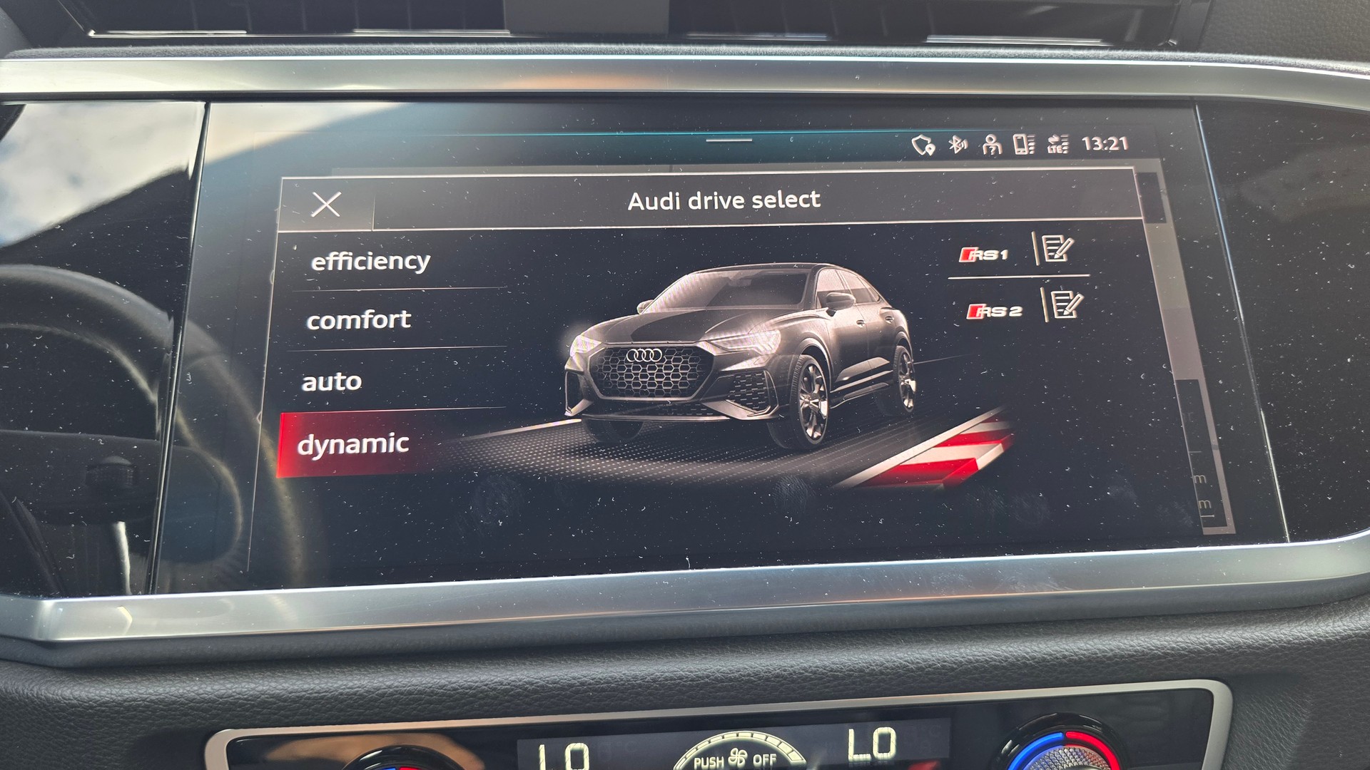 AUDI RS Q3 Sportback quattro S tronic-image-27