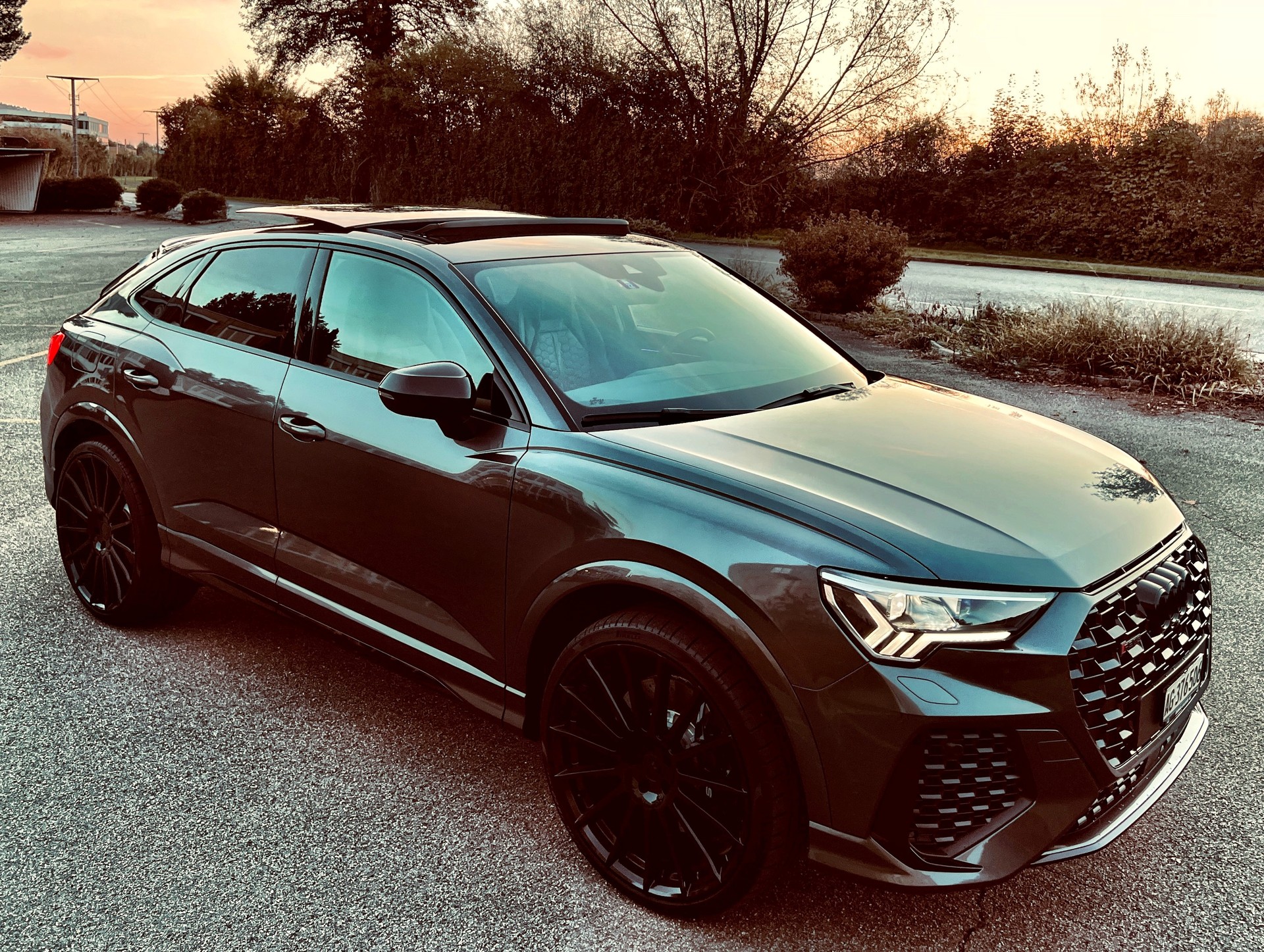 AUDI RS Q3 Sportback quattro S tronic-image-8