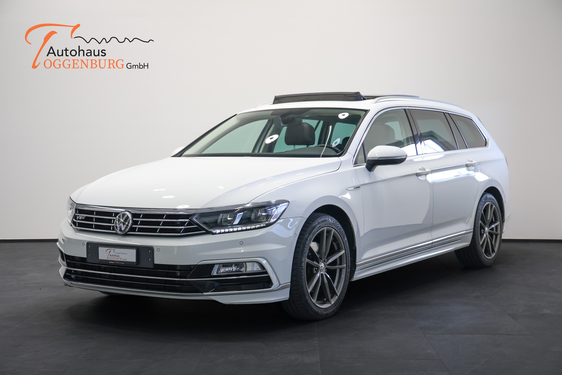 VW Passat Variant 2.0 TDI BMT Highline DSG 4Motion *R-Line aussen*frisch ab Service*frisch ab MFK*-image-1