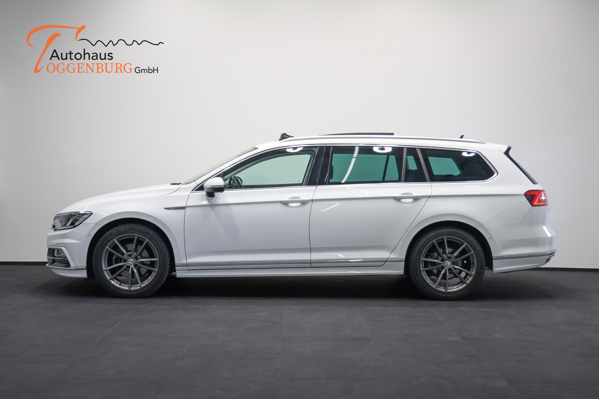 VW Passat Variant 2.0 TDI BMT Highline DSG 4Motion *R-Line aussen*frisch ab Service*frisch ab MFK*-image-10