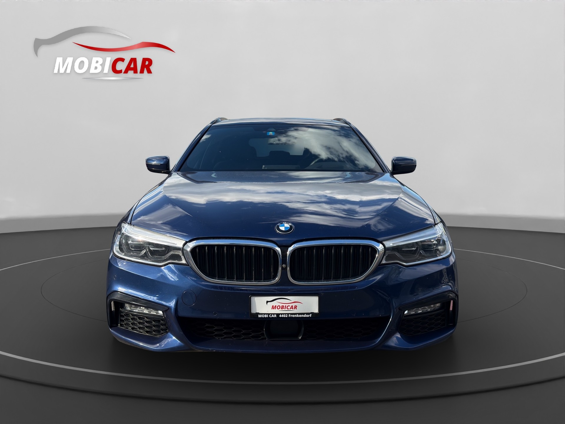 BMW 540i xDrive Touring Steptronic-image-7