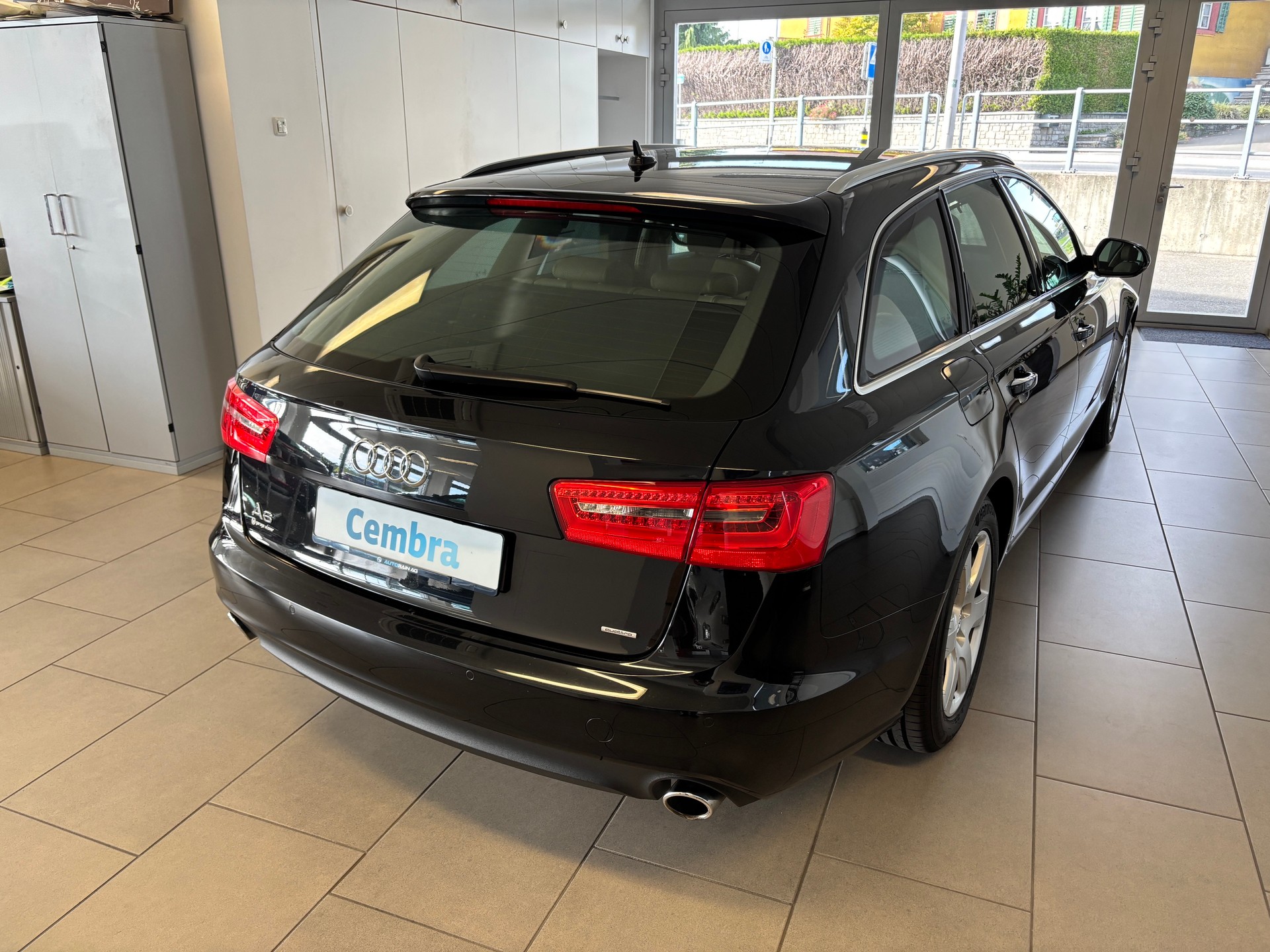 AUDI A6 Avant 3.0 TDI V6 quattro S-tronic-image-2