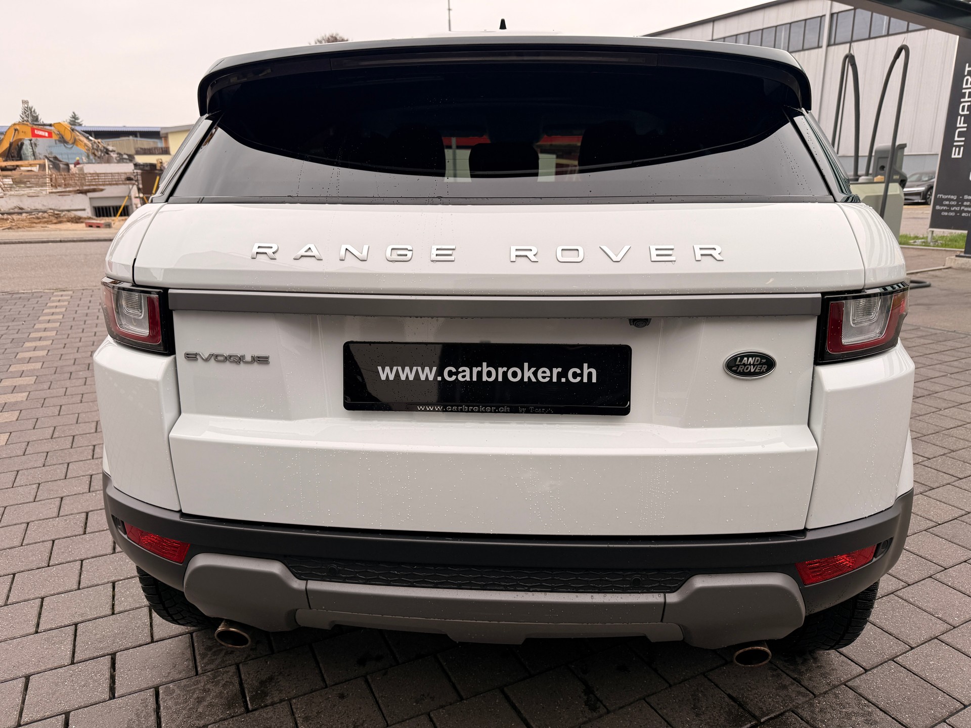 LAND ROVER Range Rover Evoque 2.0 TD4 SE Dynamic AT9-image-9