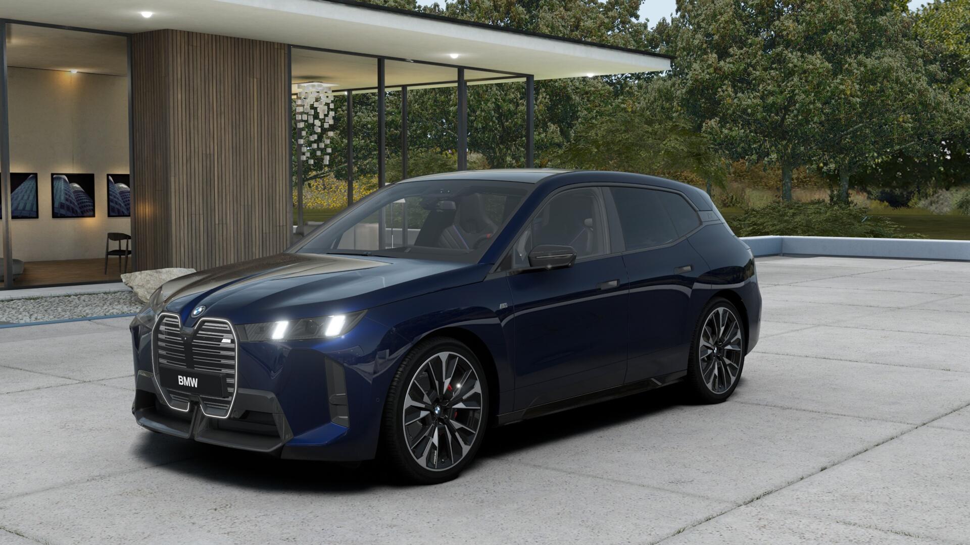 BMW iX M70-image-0