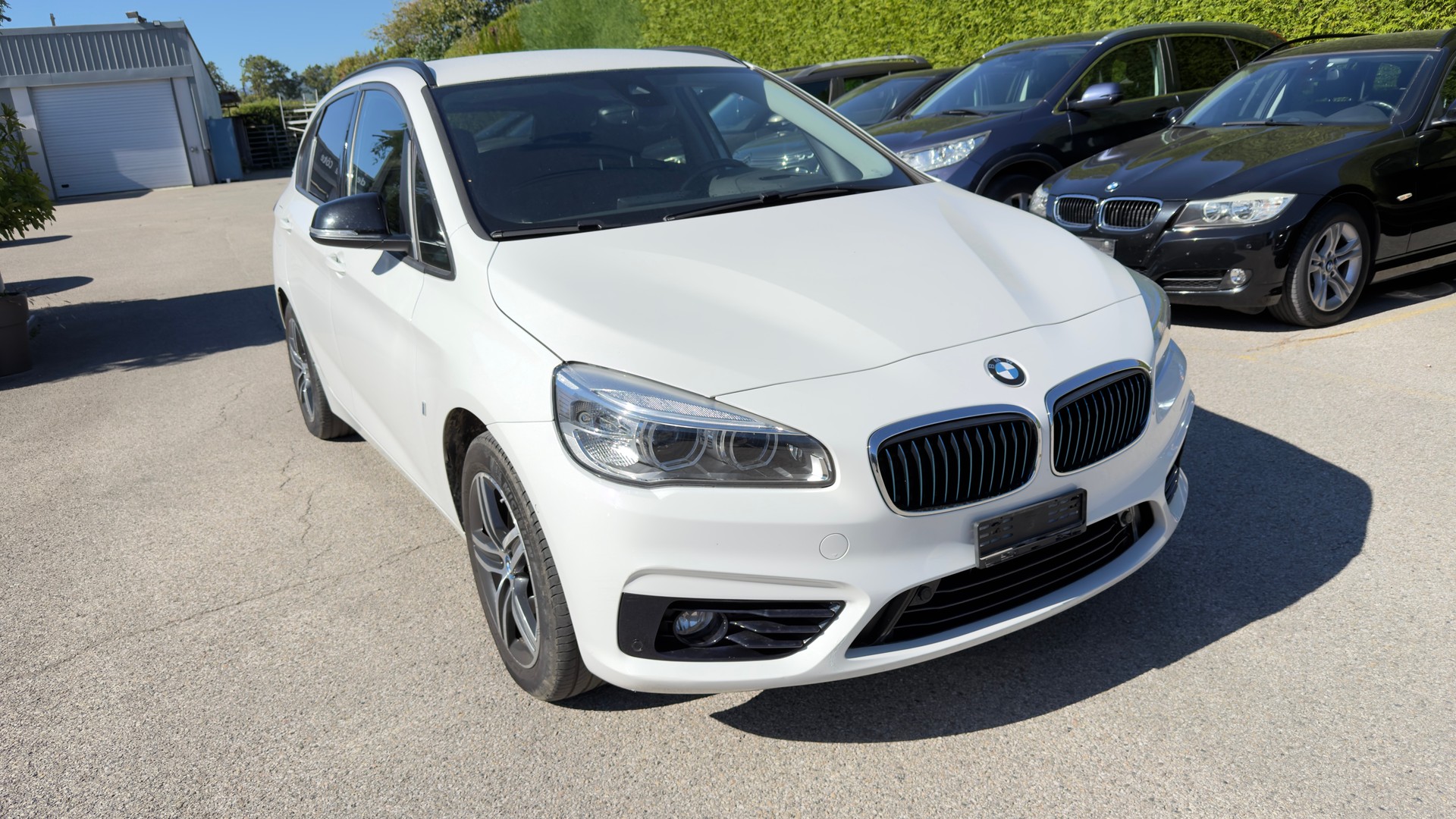 BMW 225xe iPerformance Active Tourer Steptronic-image-1