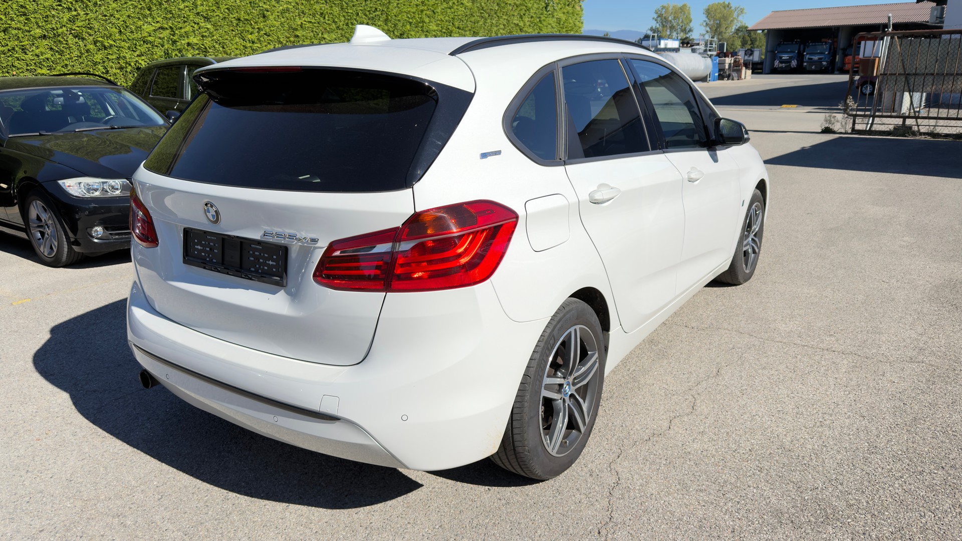 BMW 225xe iPerformance Active Tourer Steptronic-image-5