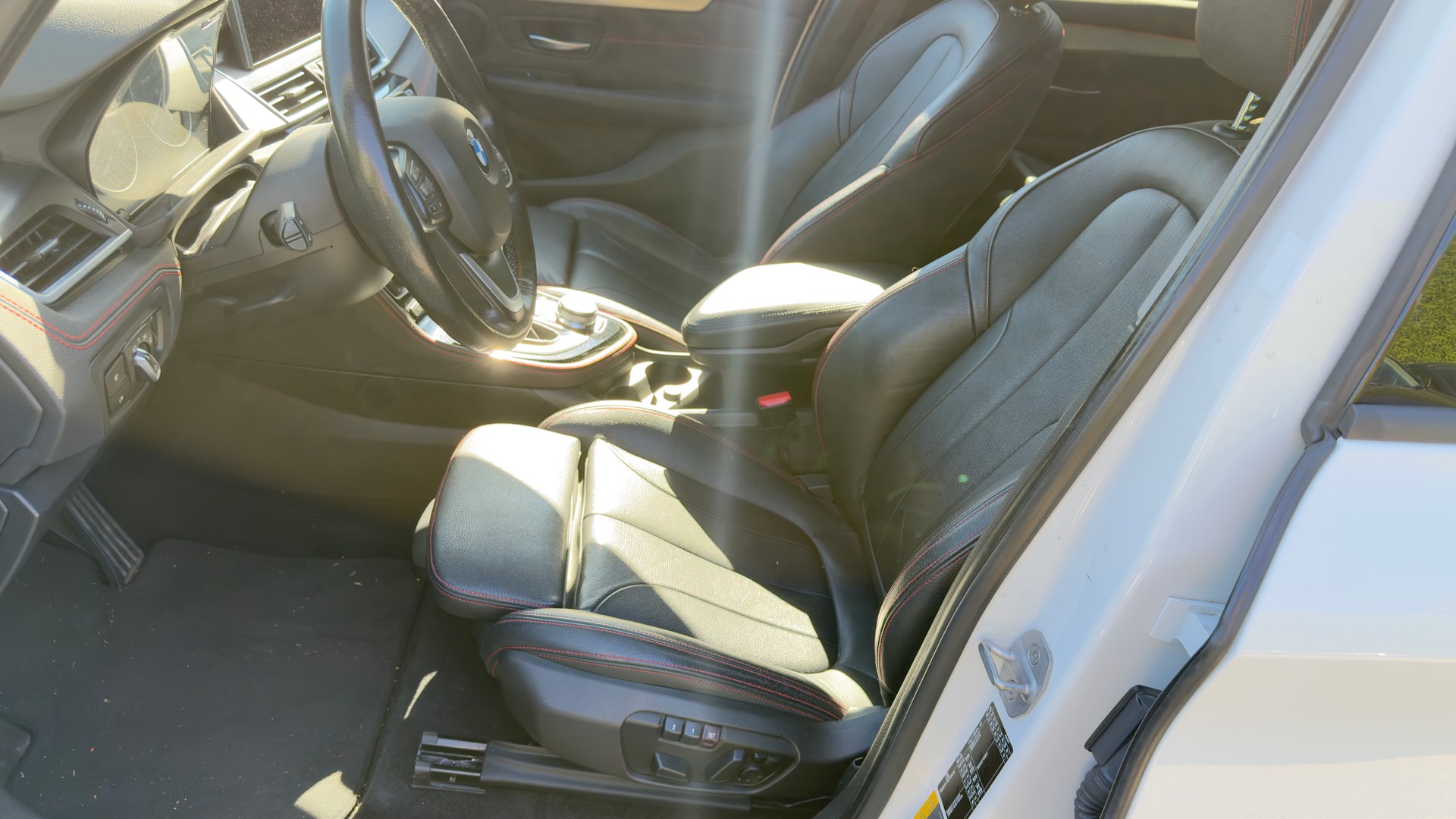 BMW 225xe iPerformance Active Tourer Steptronic-image-10