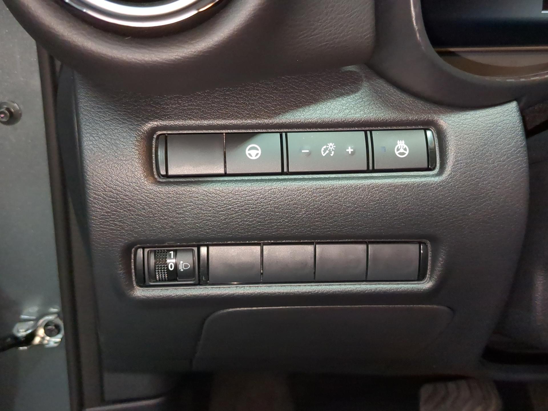 NISSAN Juke 1.6 FHEV Tekna-image-18