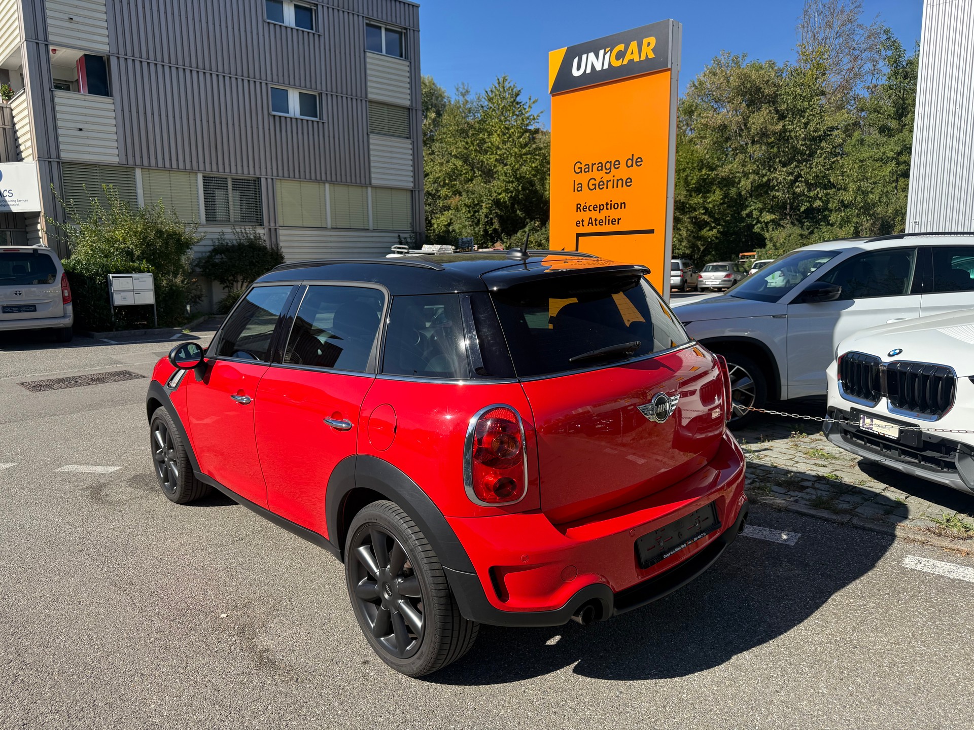 MINI Countryman Cooper S FWD-image-3