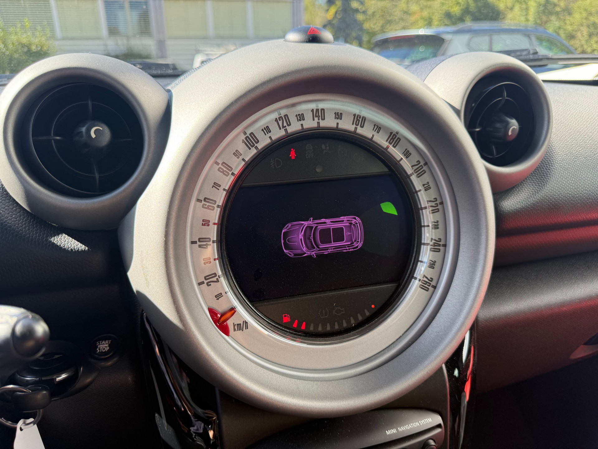 MINI Countryman Cooper S FWD-image-9