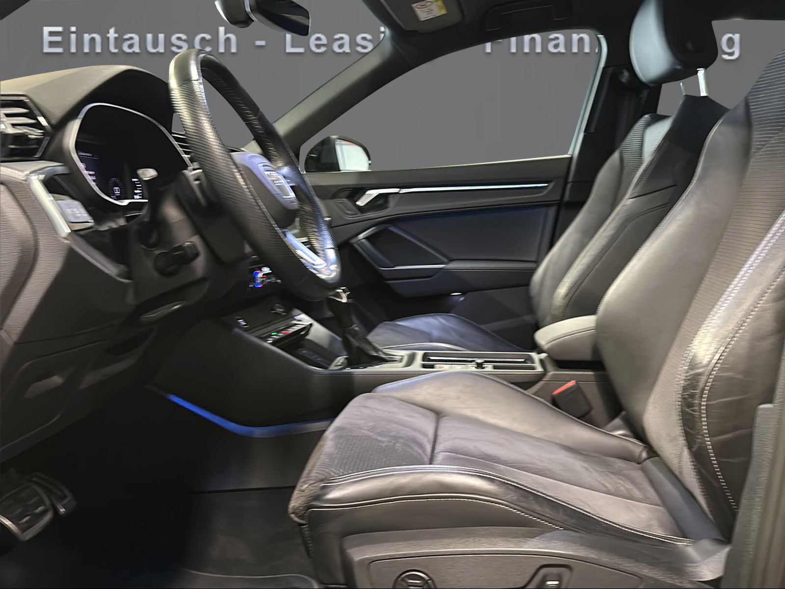 AUDI Q3 Sportback 45 TFSI e S line Attraction S-tronic-image-9