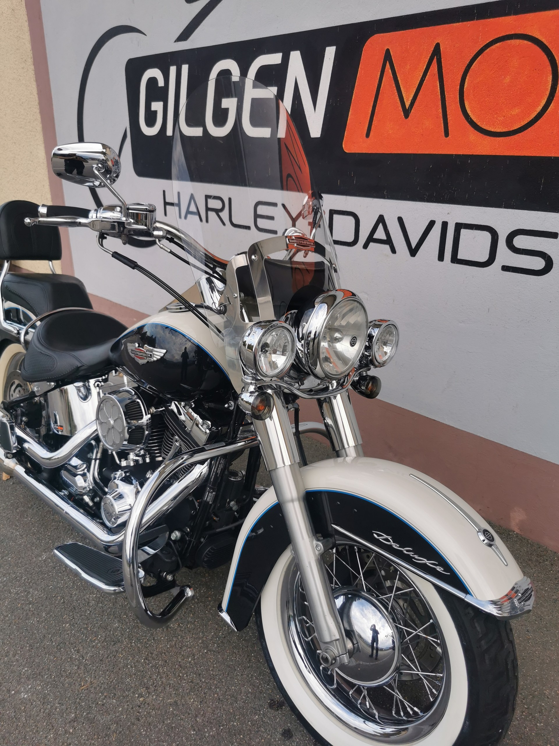 HARLEY-DAVIDSON FLSTN Softail Deluxe ABS-image-3