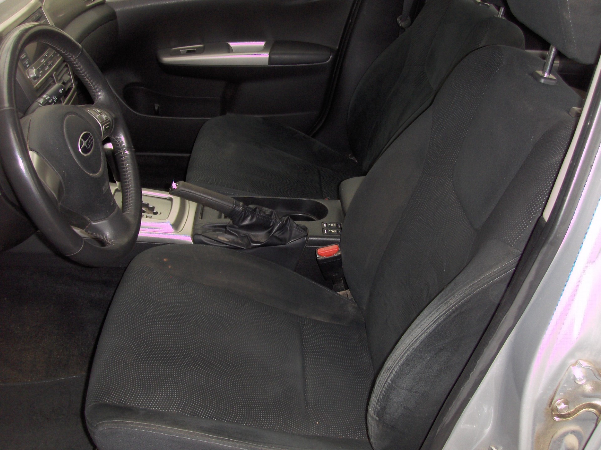 SUBARU Impreza 1.5R Swiss Automatic-image-4