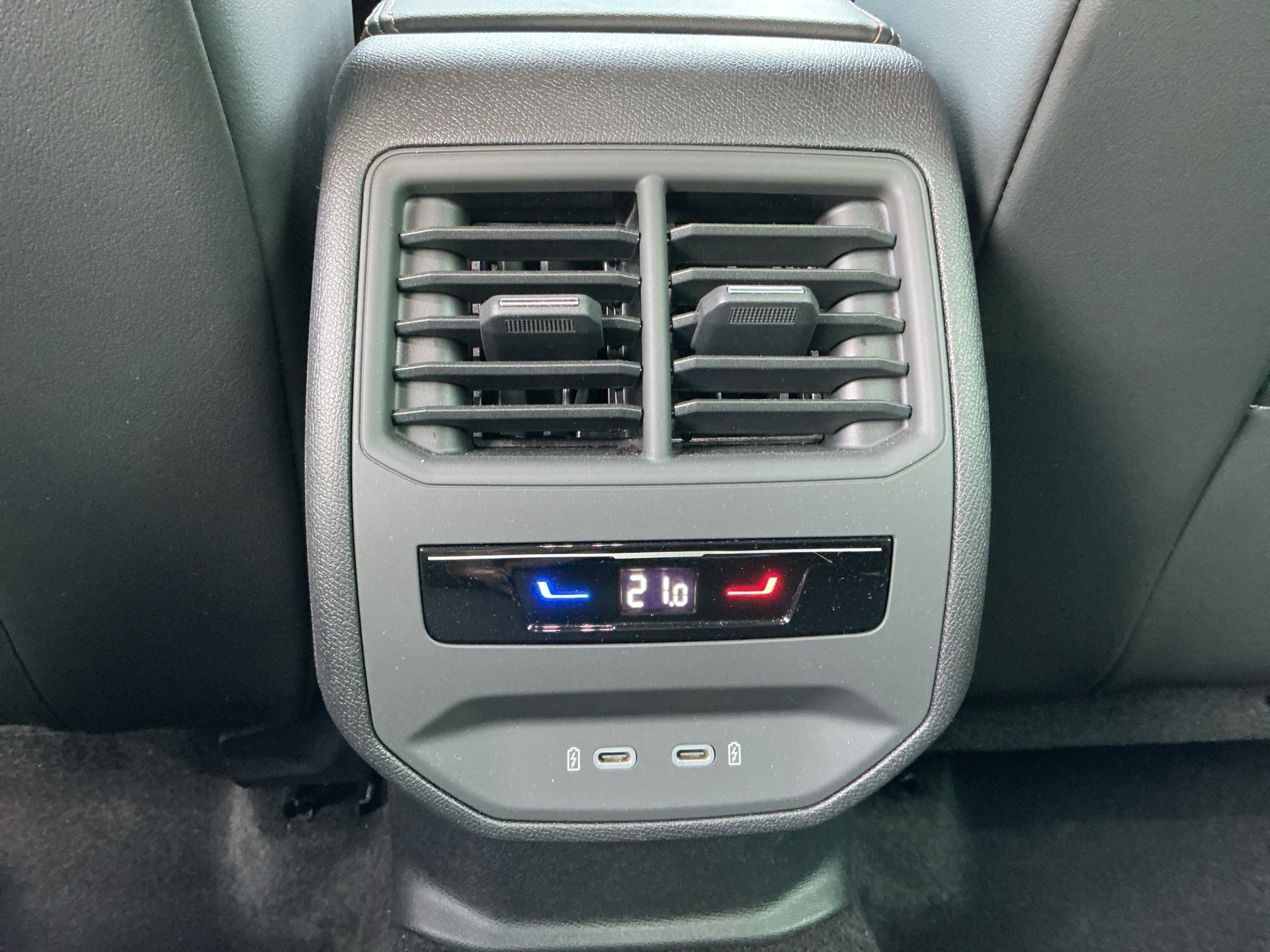 CUPRA FORMENTOR 2.0 TSI VZ-image-13