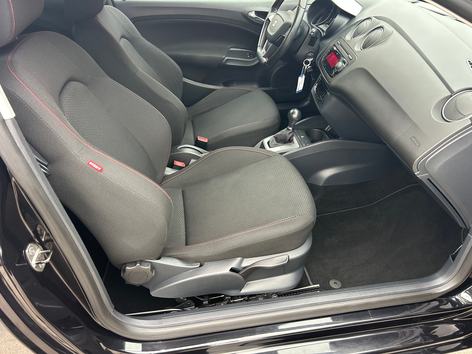 SEAT Ibiza 1.4 TSI FR DSG-image-6