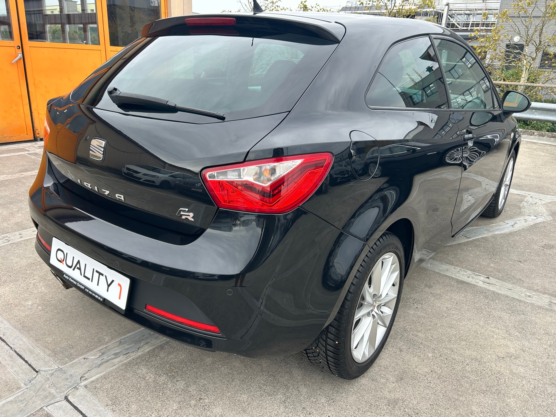 SEAT Ibiza 1.4 TSI FR DSG-image-3