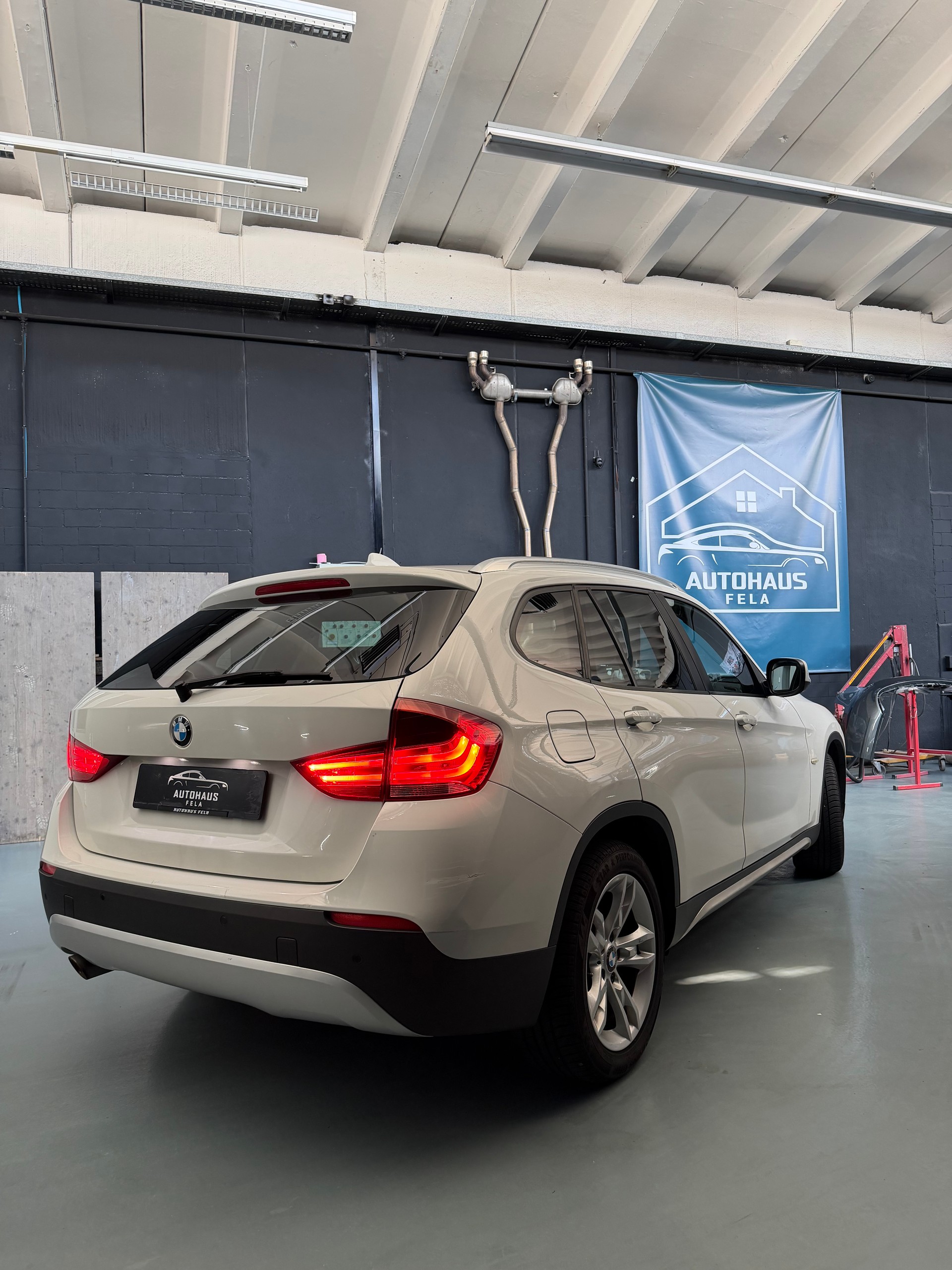 BMW X1 xDrive 20d Steptronic-image-1