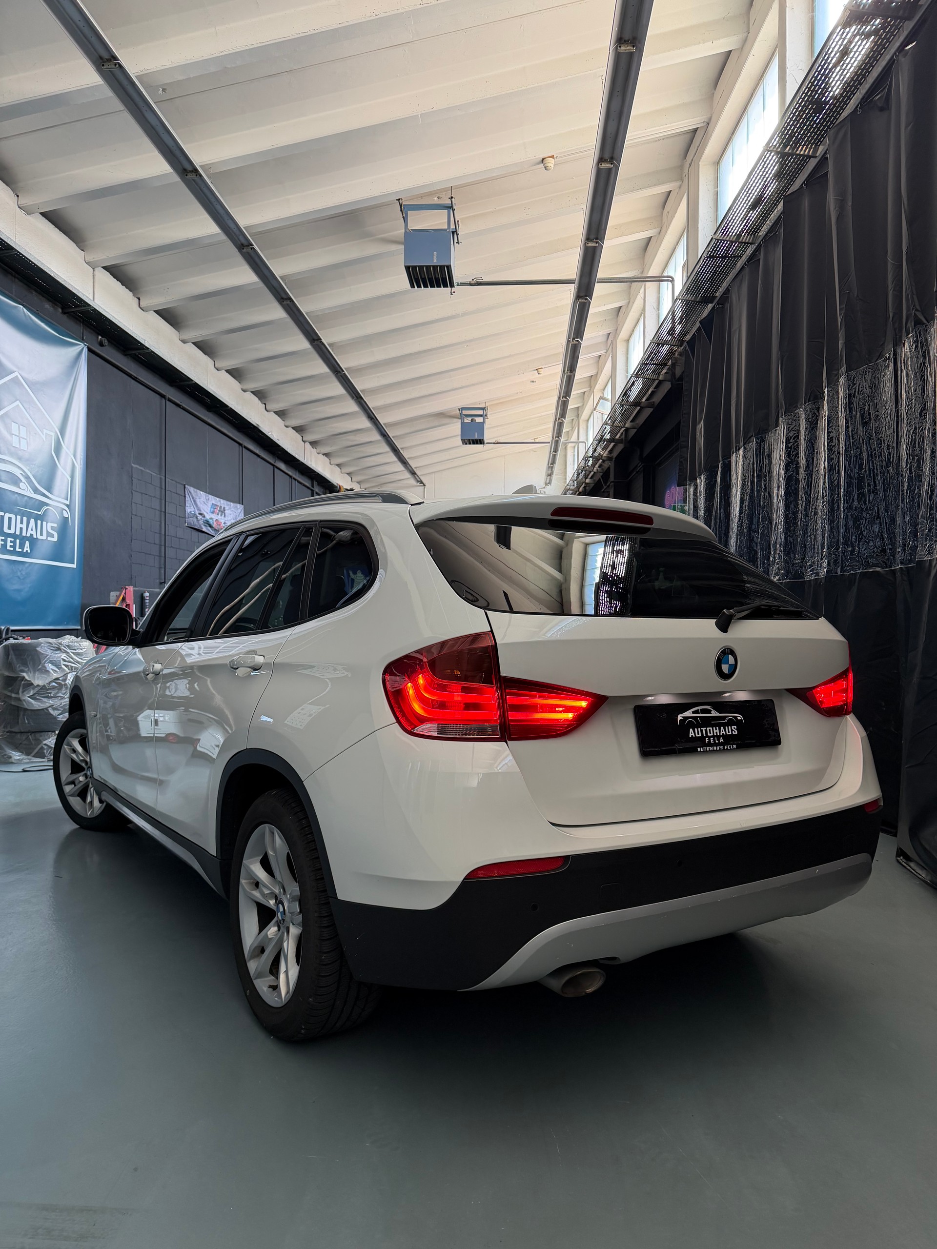 BMW X1 xDrive 20d Steptronic-image-2