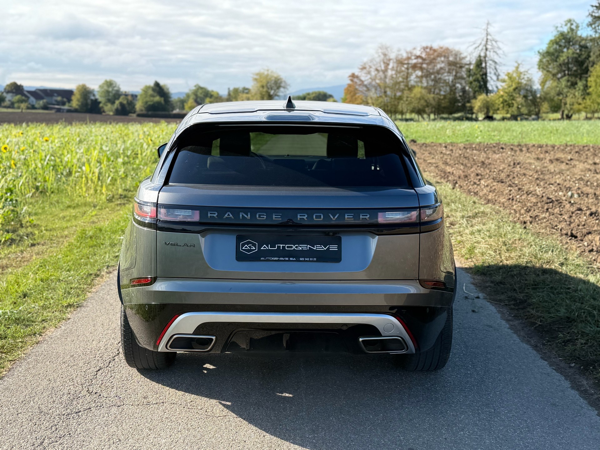 LAND ROVER Range Rover Velar R-Dynamic D 300 HSE Automatic-image-6